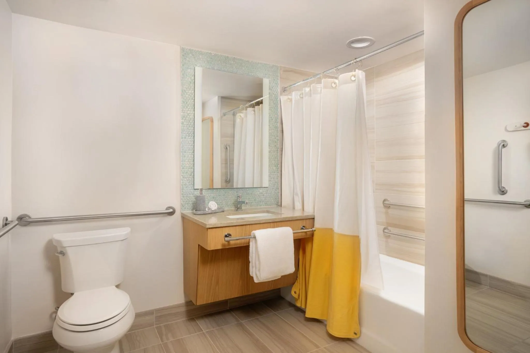 Bathroom in The Ryder Hotel