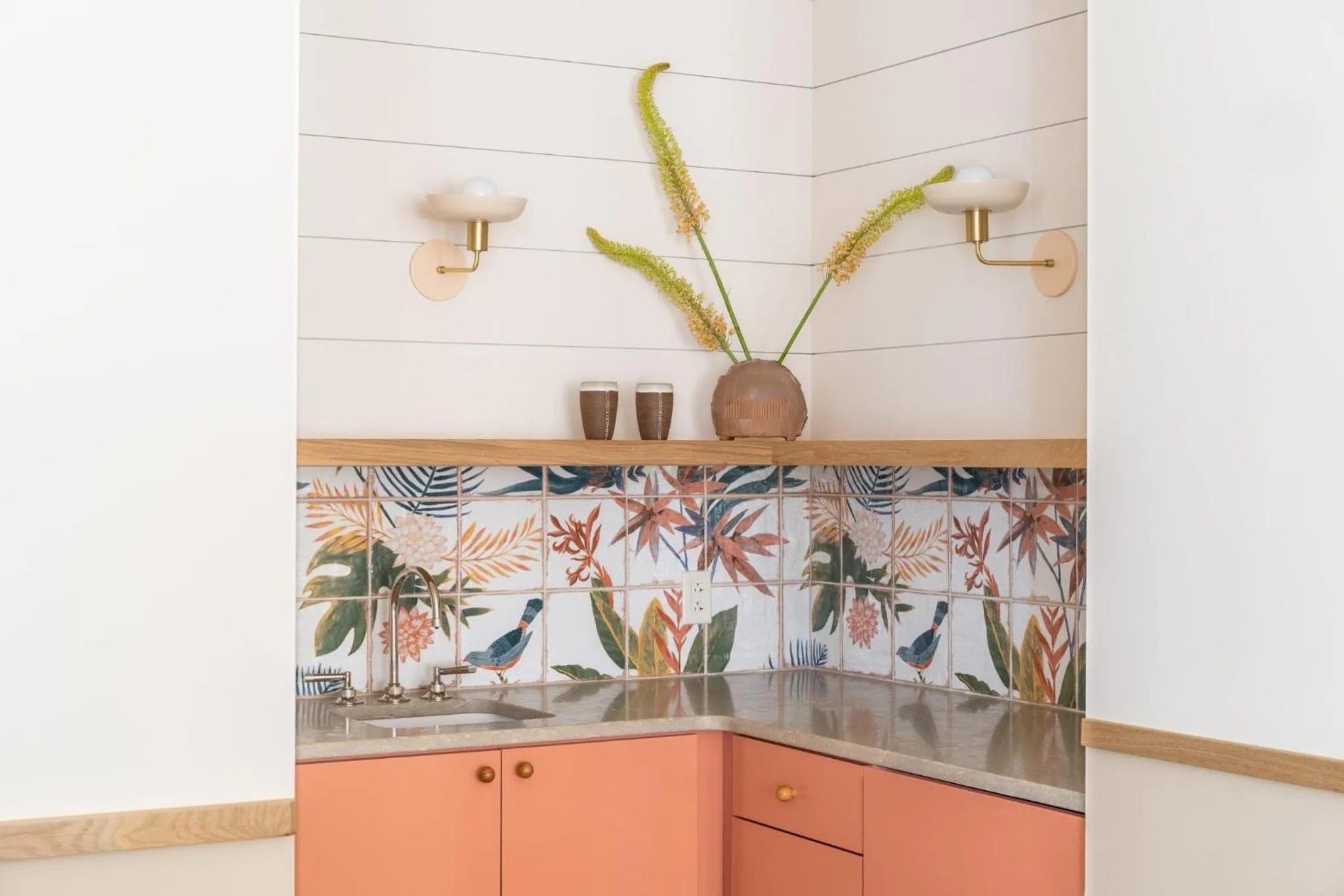 Photo of the whole room in The Ryder Hotel