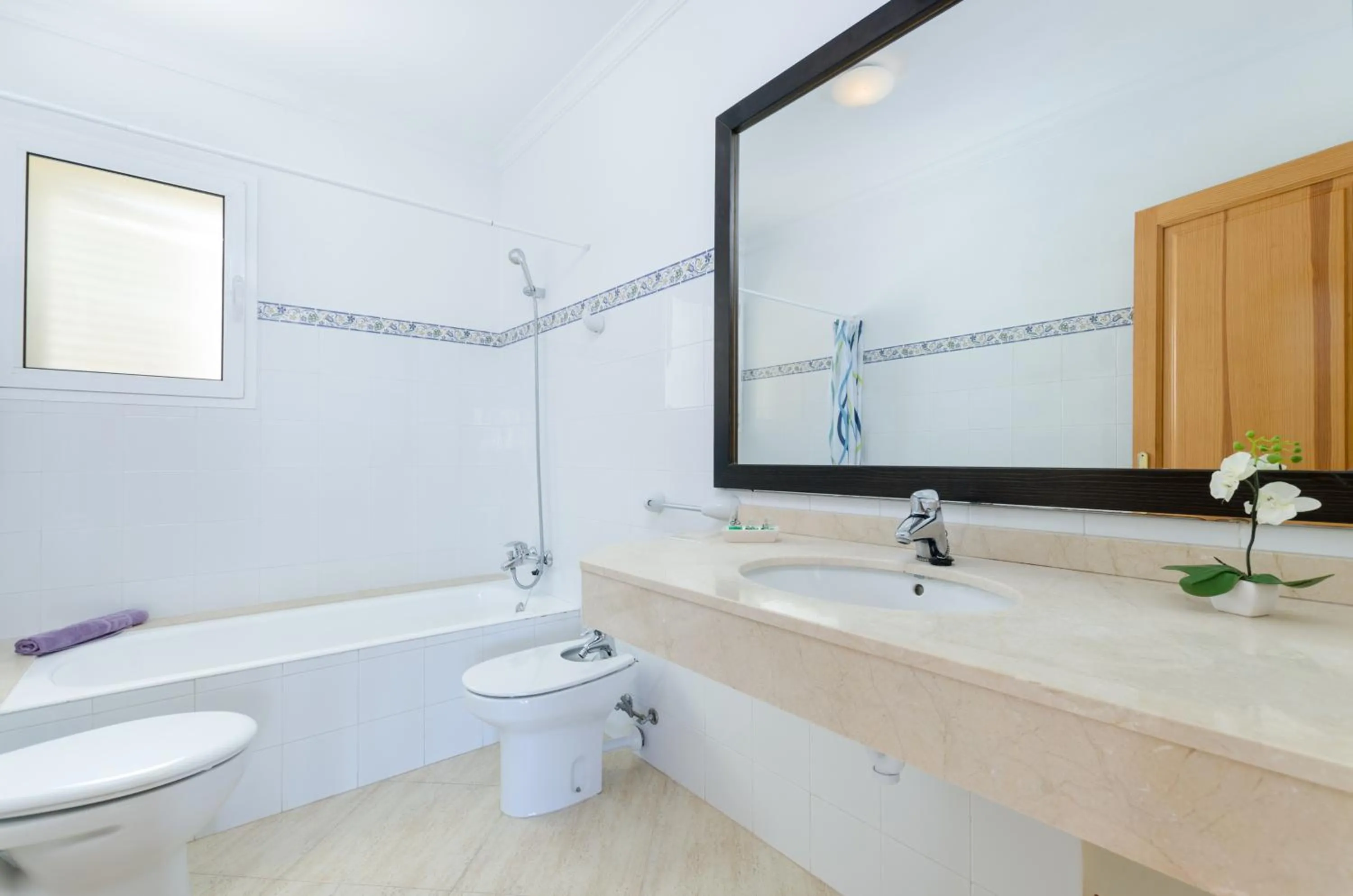 Bathroom in Bexan Cala Mandia