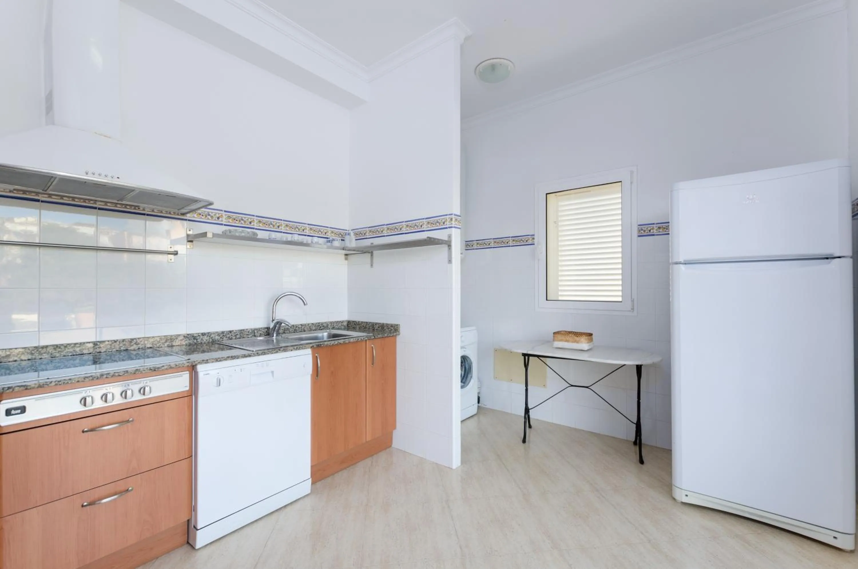 Kitchen or kitchenette in Bexan Cala Mandia