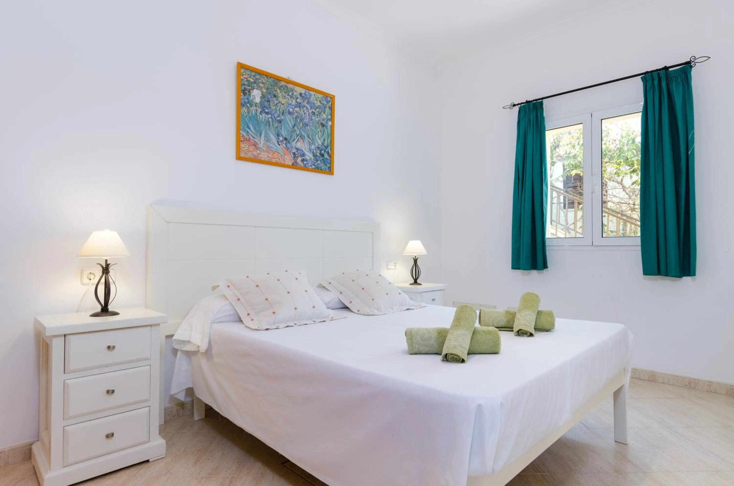 Bedroom, Bed in Bexan Cala Mandia