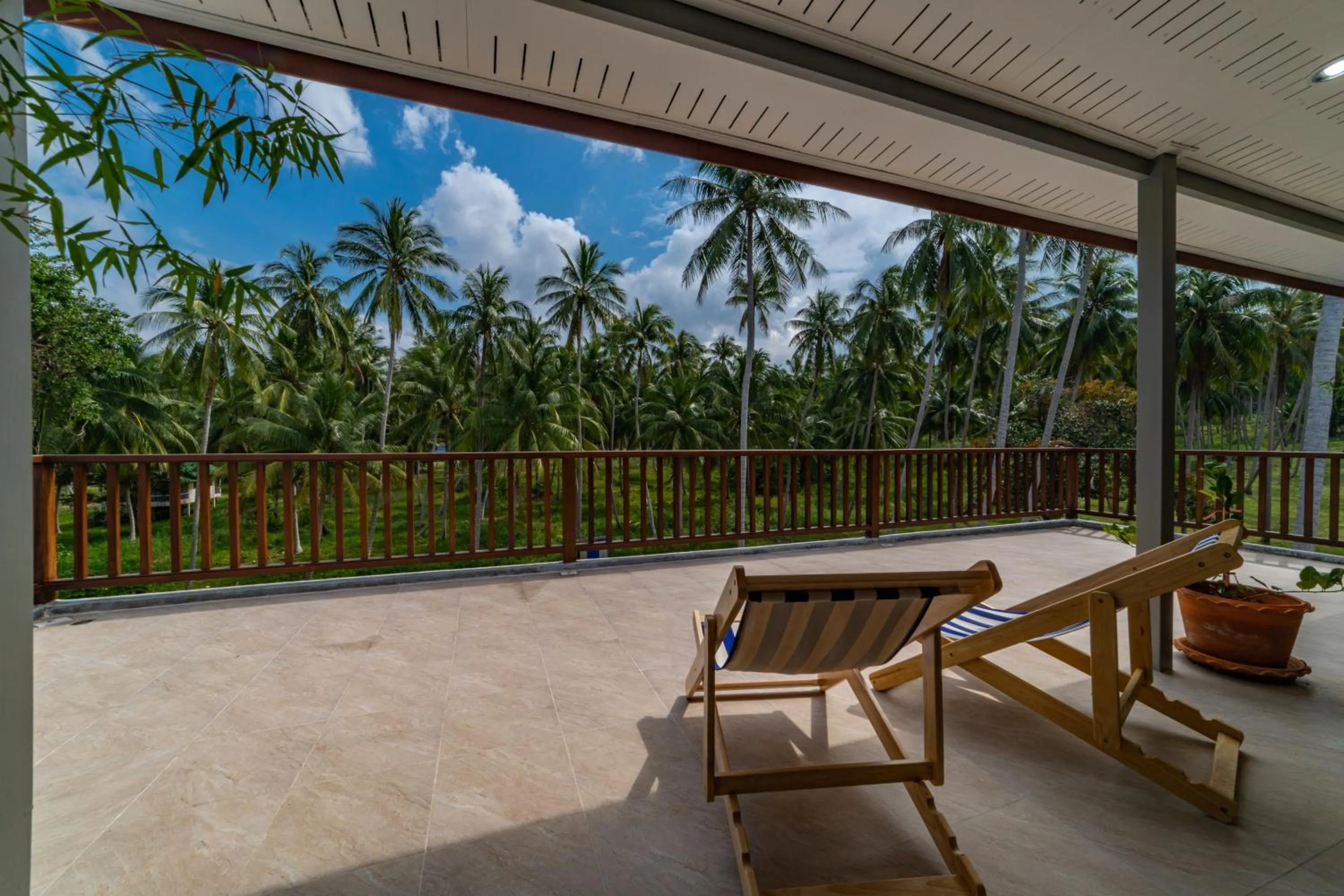 Balcony/Terrace in Le Grand Bleu Hotel