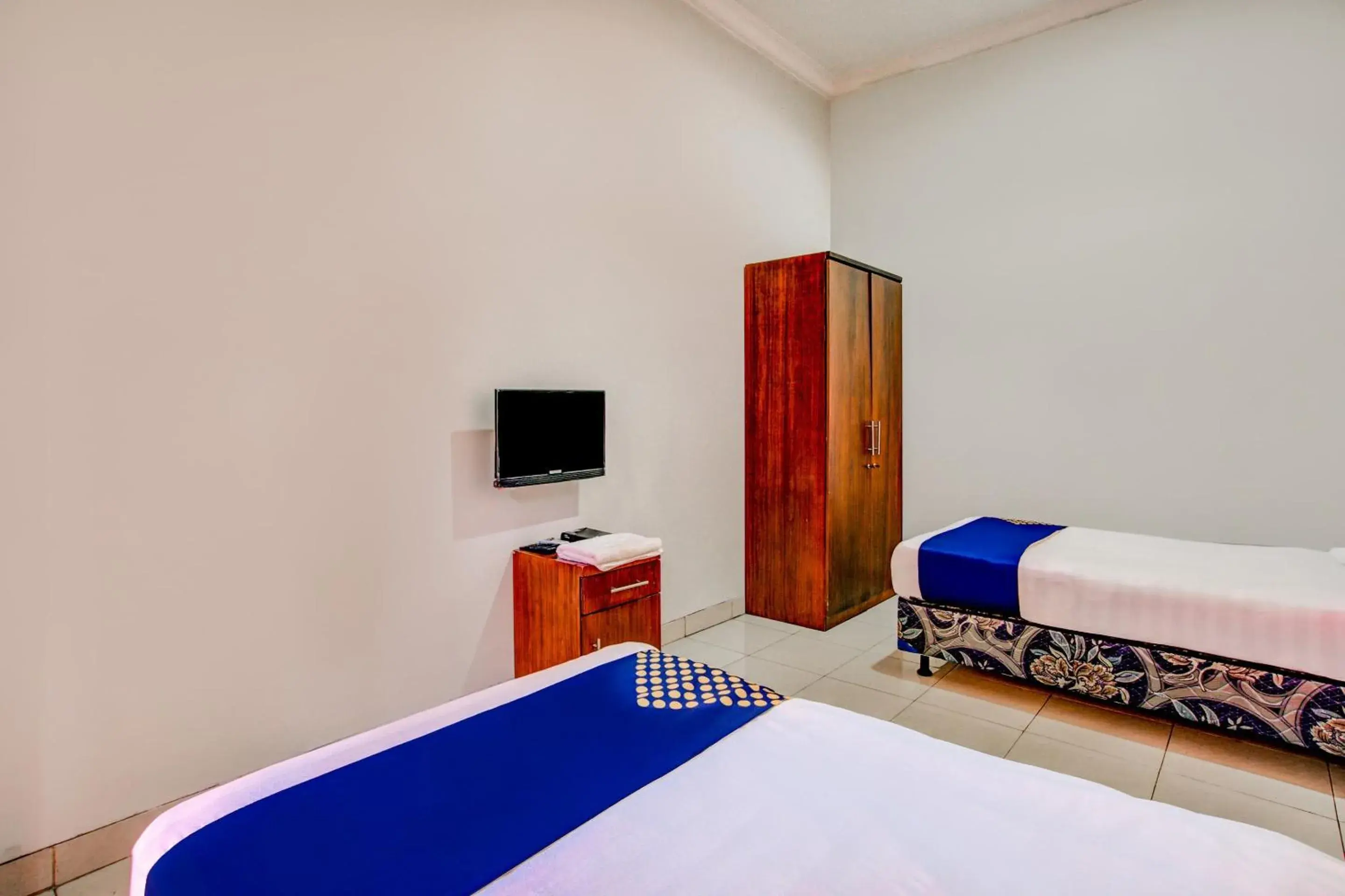 Queen Room in Hotel O Al-ghani 2 Syariah Queen Room in Hotel O Al-ghani 2 Syariah