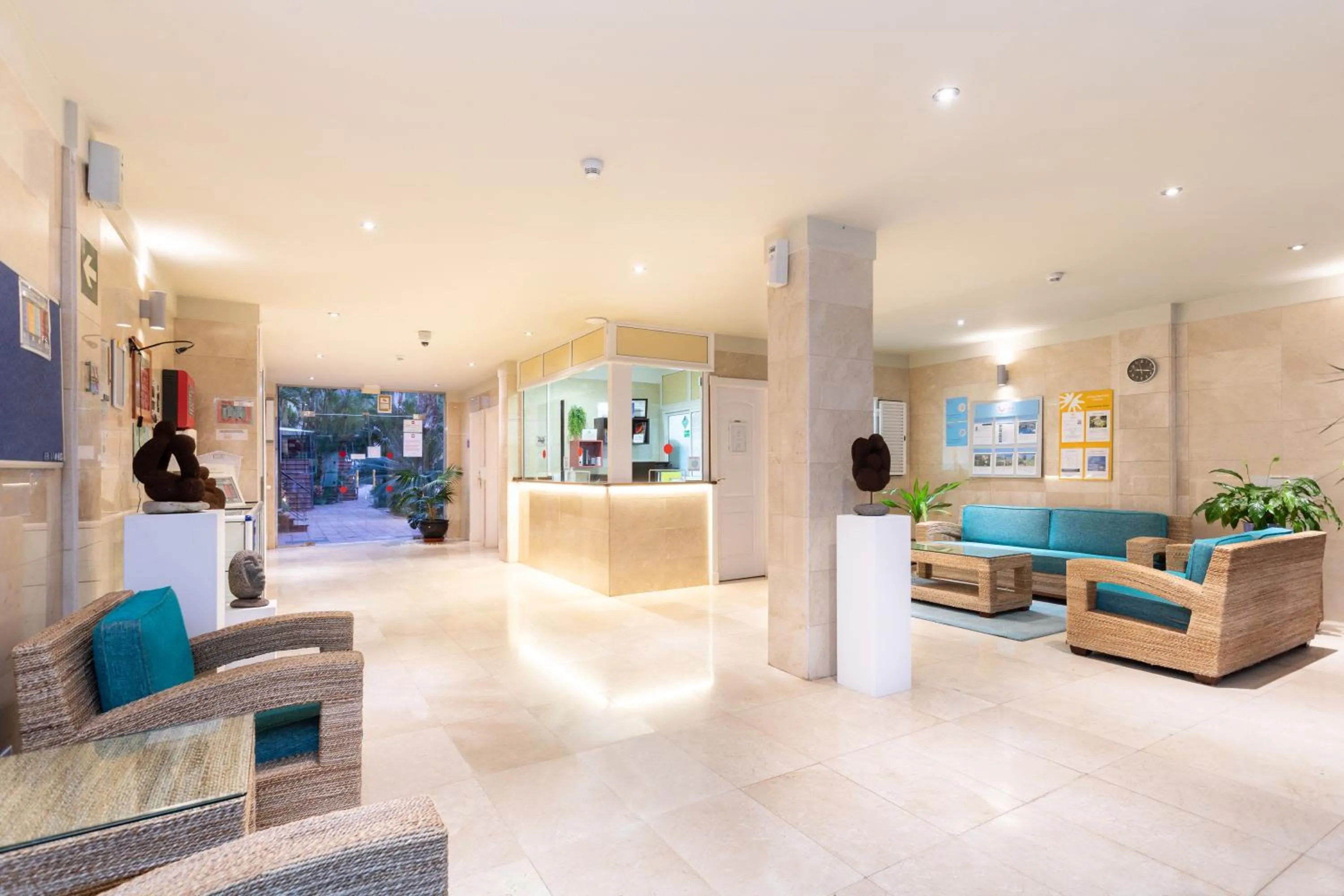 Lobby or reception in Residencial El Llano