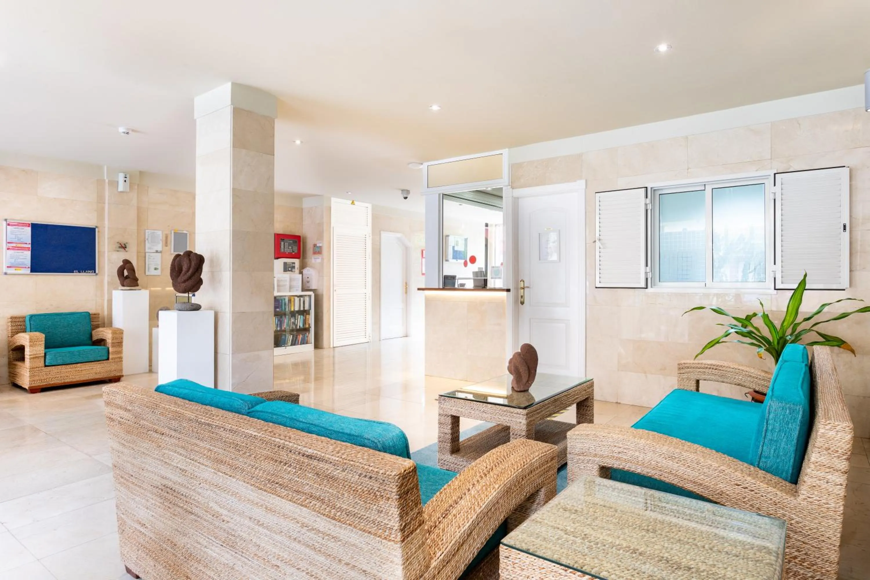 Lobby or reception in Residencial El Llano