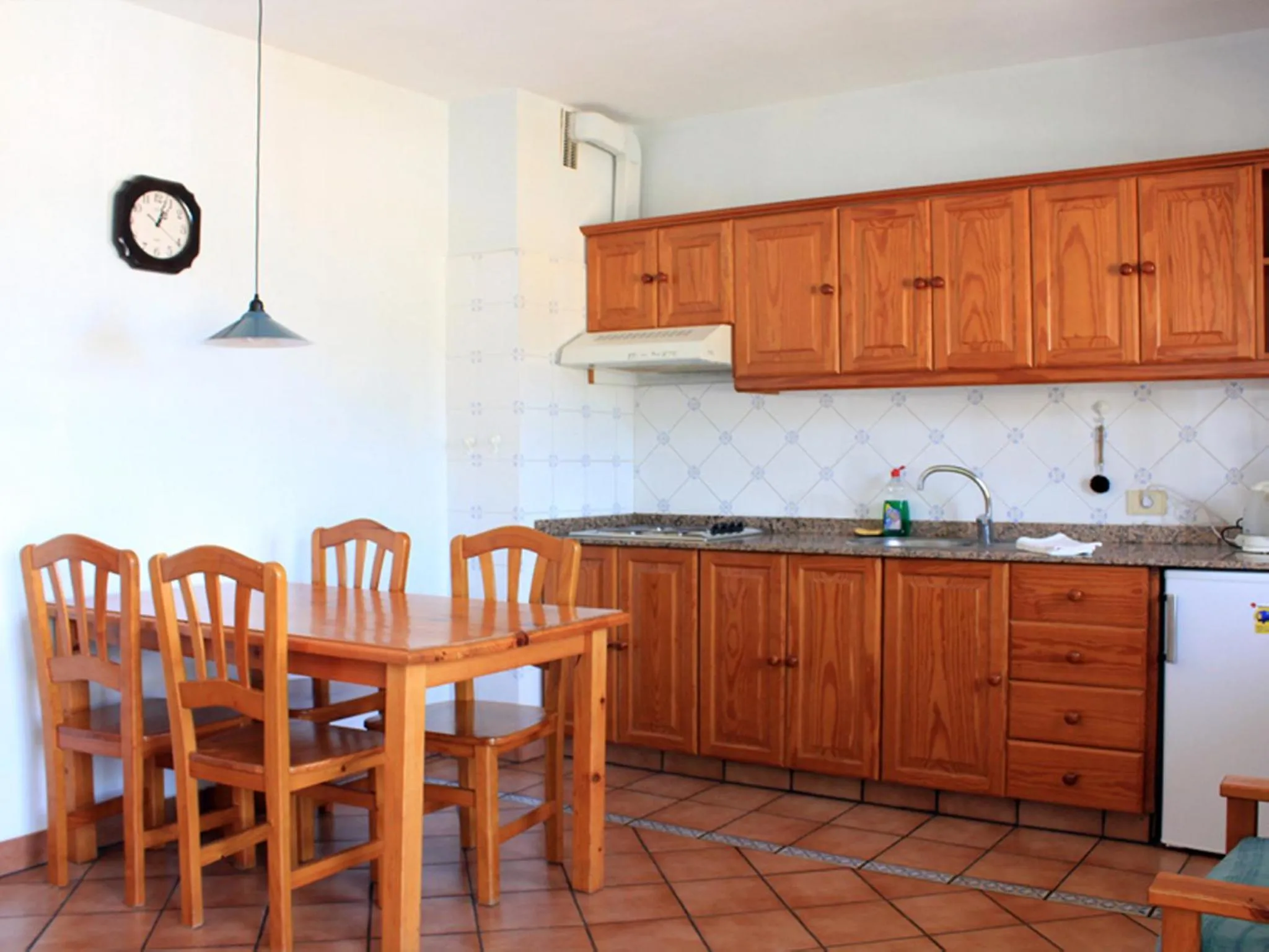 Kitchen or kitchenette in Apartamentos Atlantis