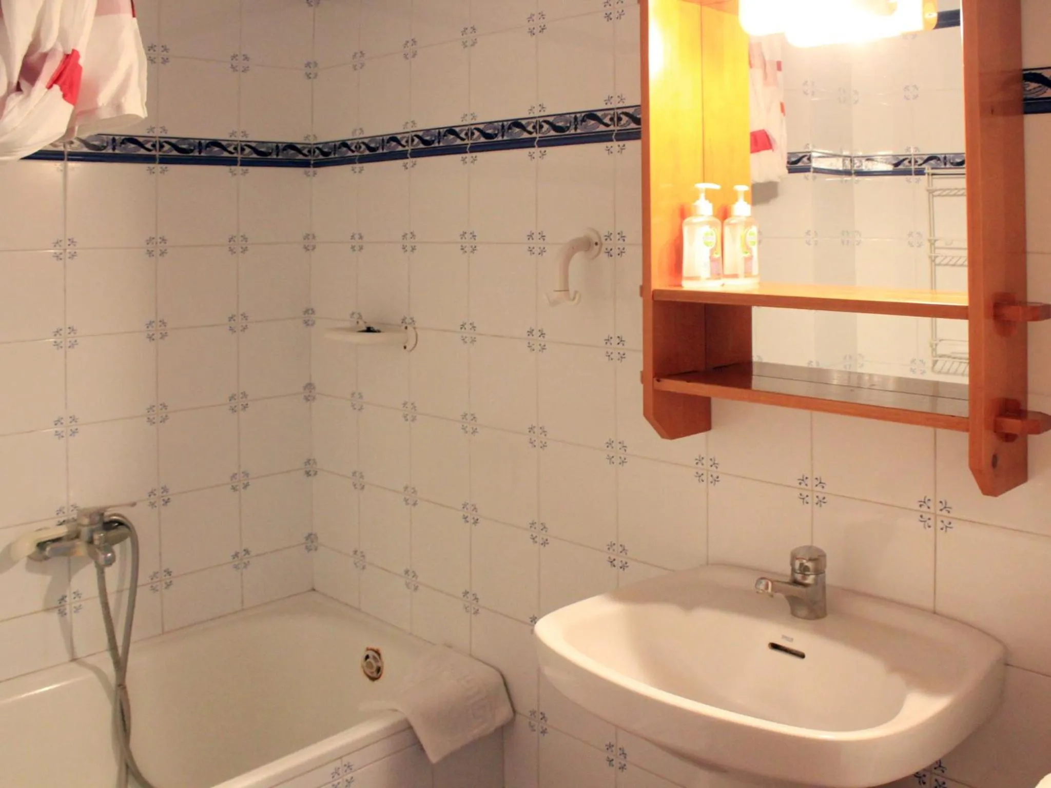 Bathroom in Apartamentos Atlantis