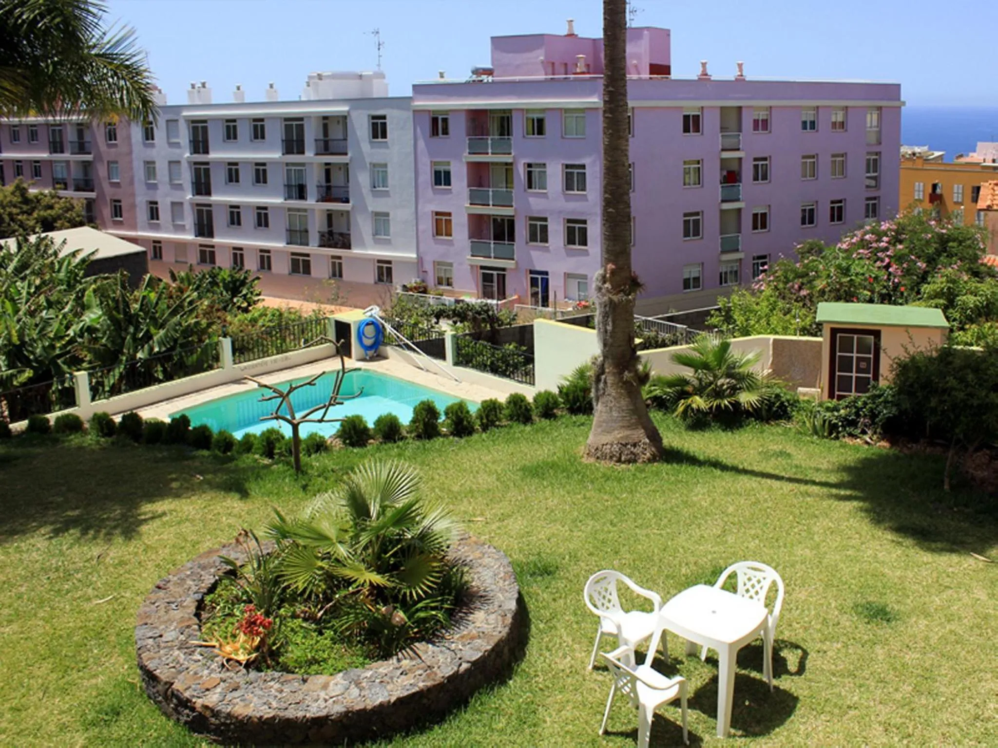 Garden in Apartamentos Atlantis