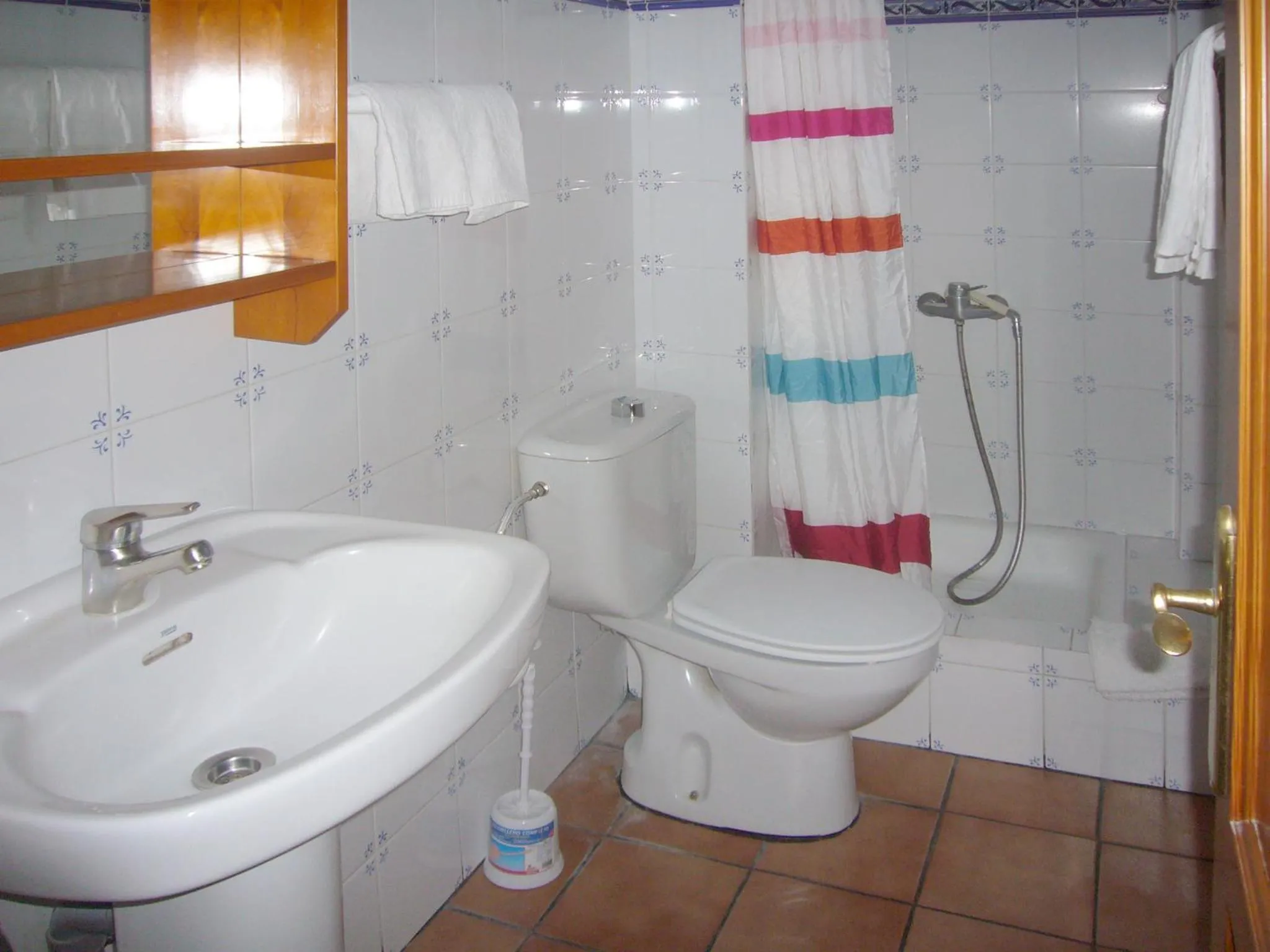 Bathroom in Apartamentos Atlantis