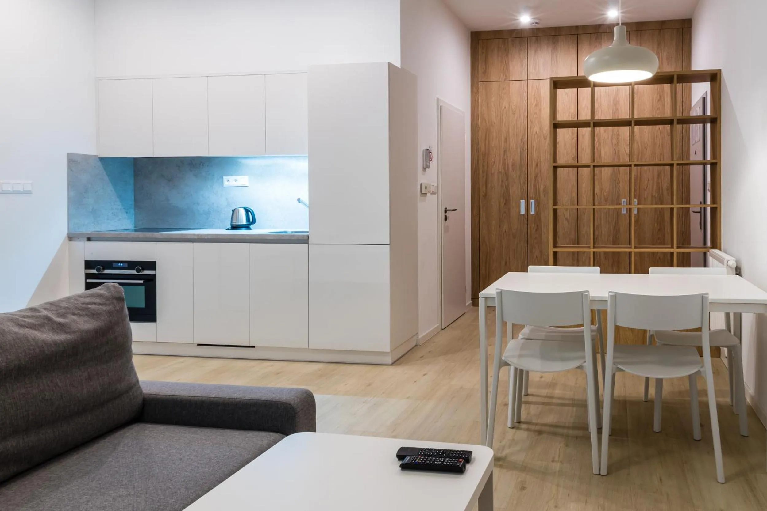 Kitchen or kitchenette in City Castle Apartments Free Parking