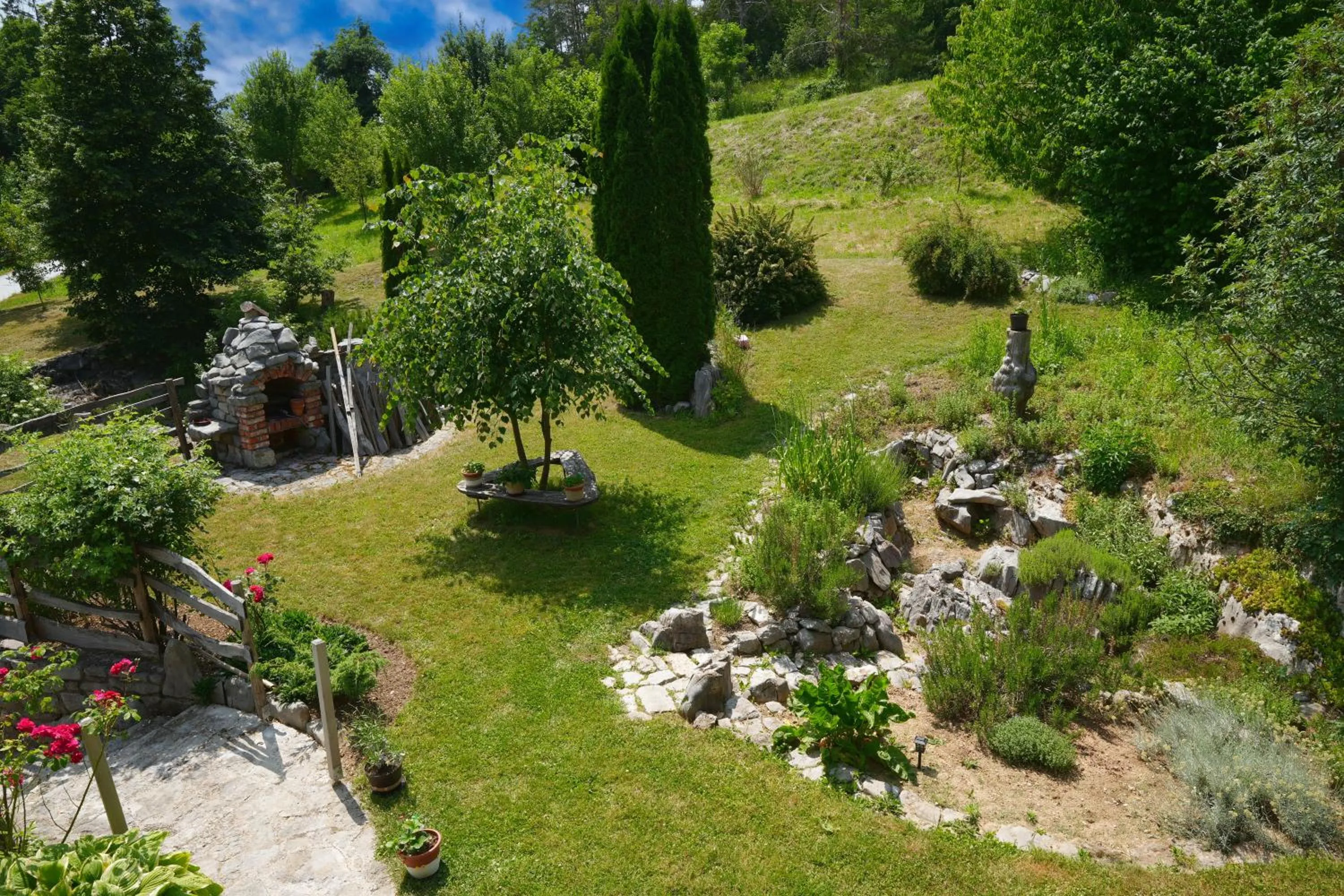 Spring in Miškar Rooms