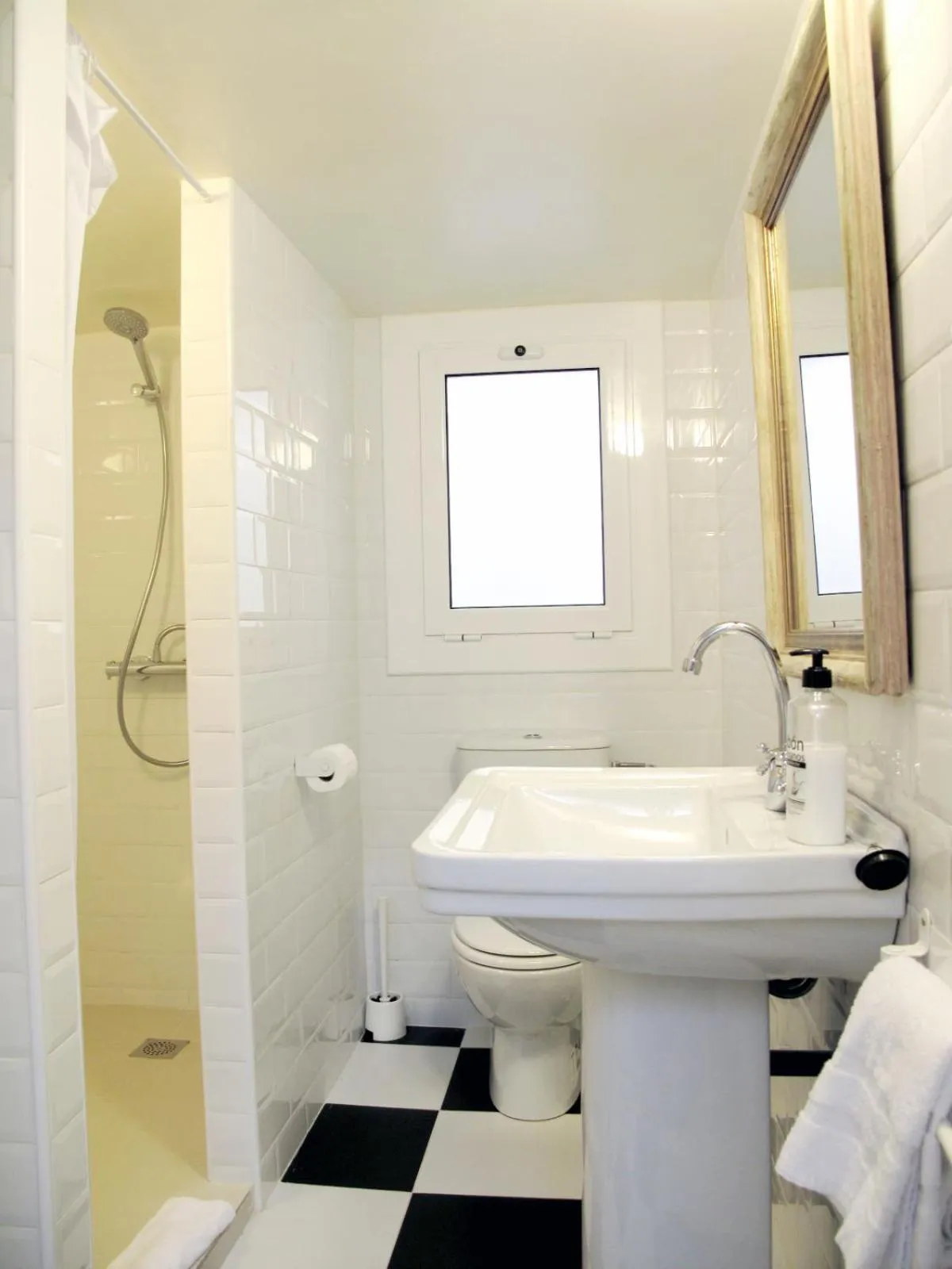 Bathroom in My Address in Barcelona