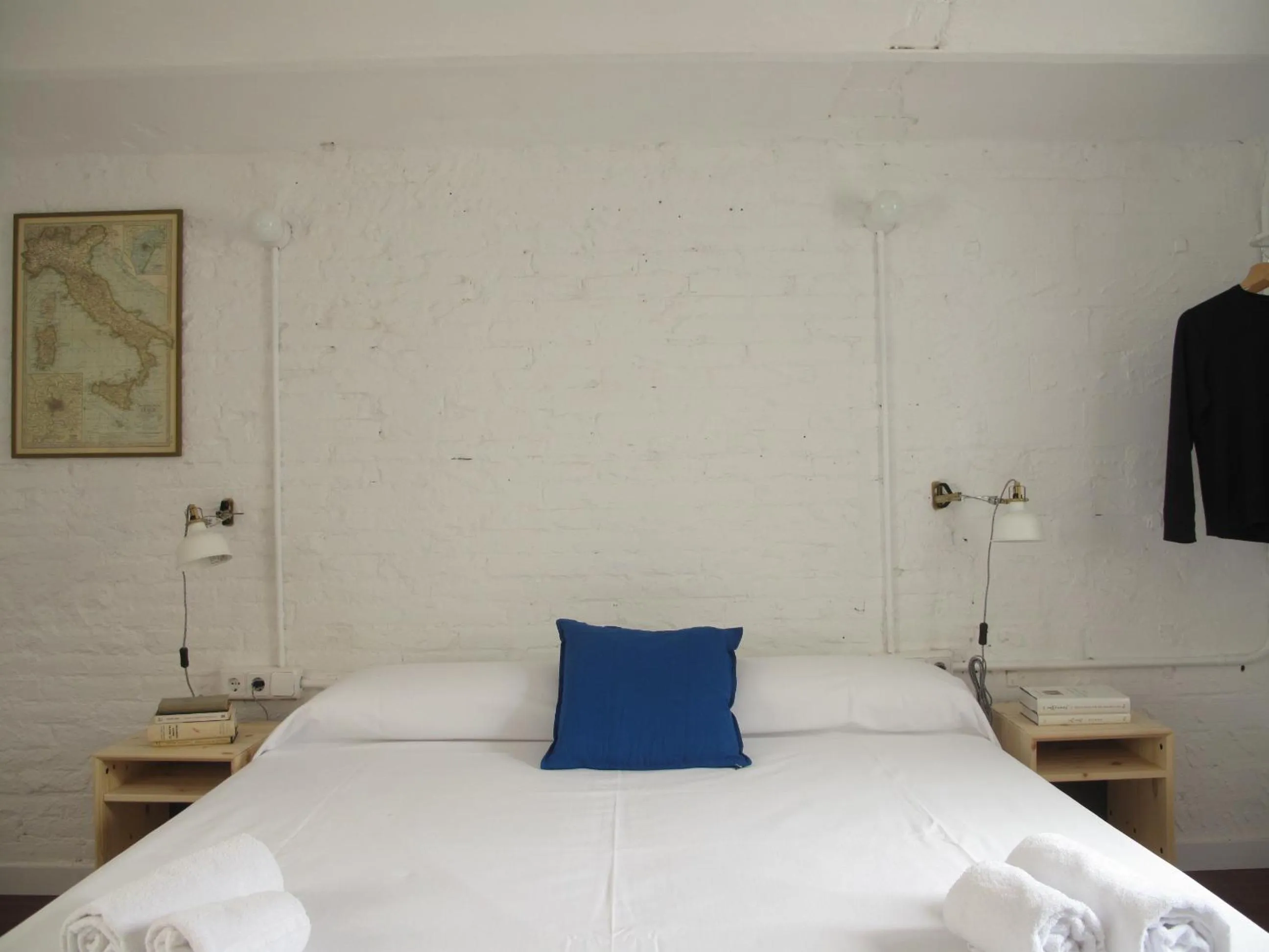 Bed in My Address in Barcelona