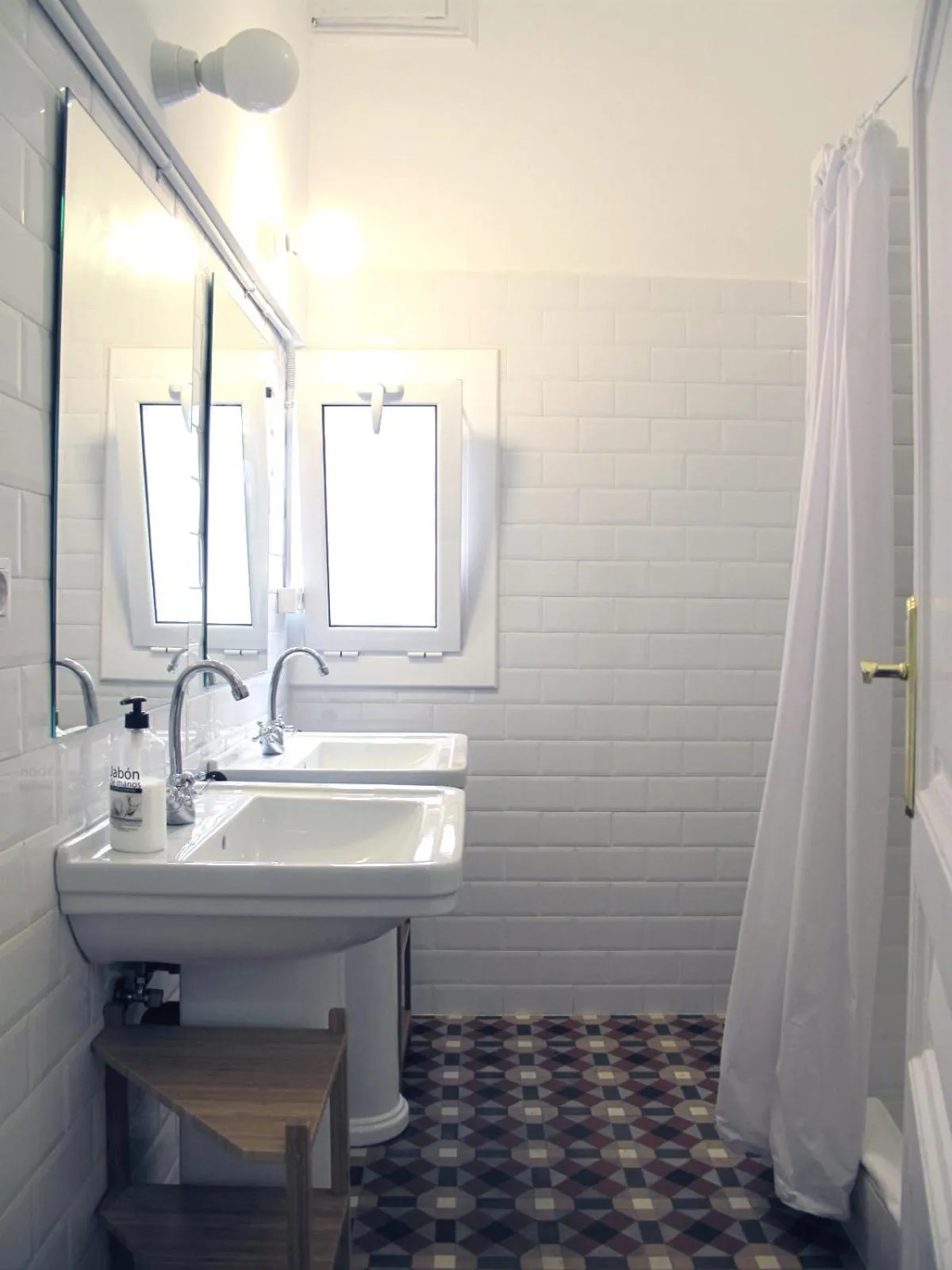 Bathroom in My Address in Barcelona