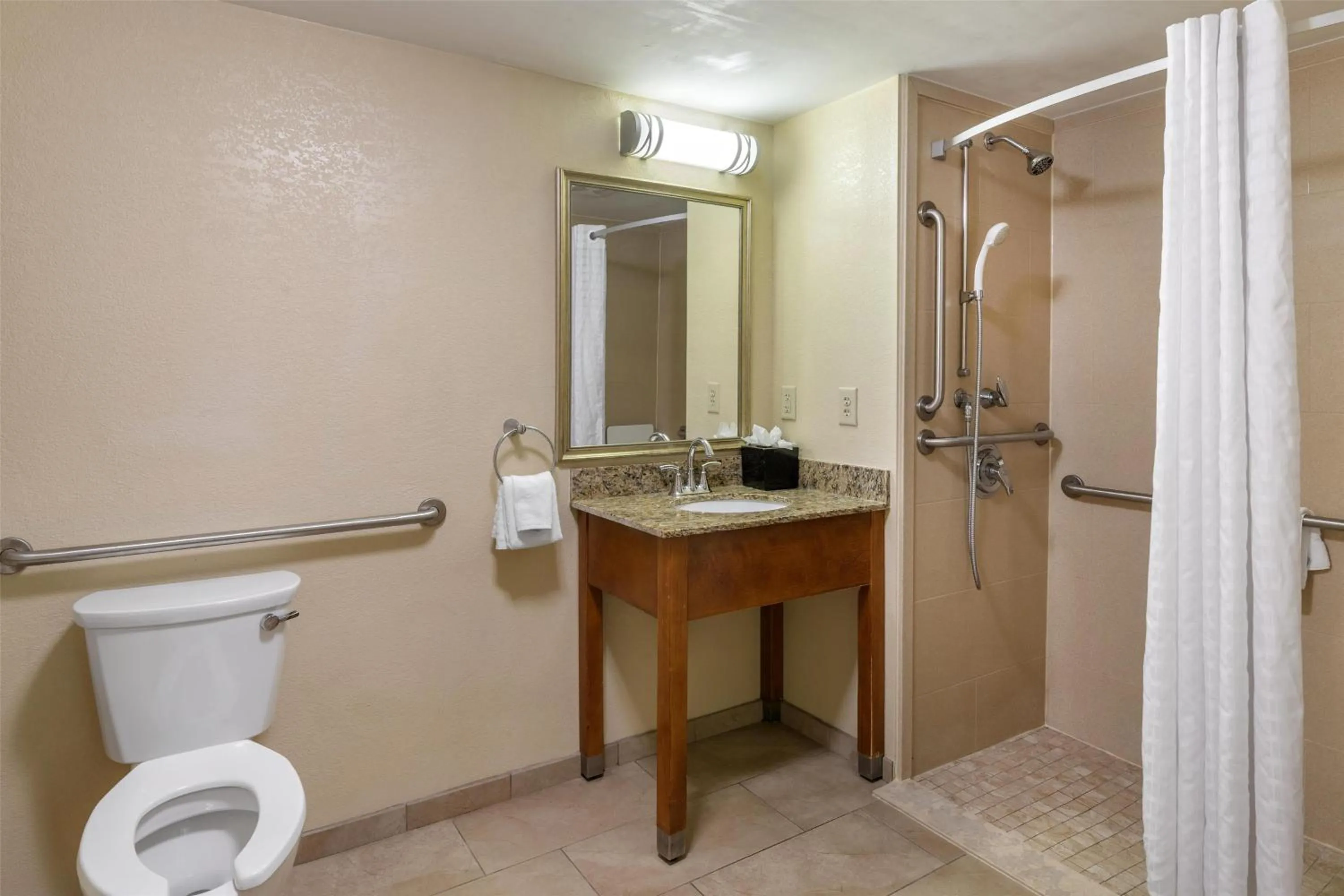 Bathroom in Best Western Charleston Inn