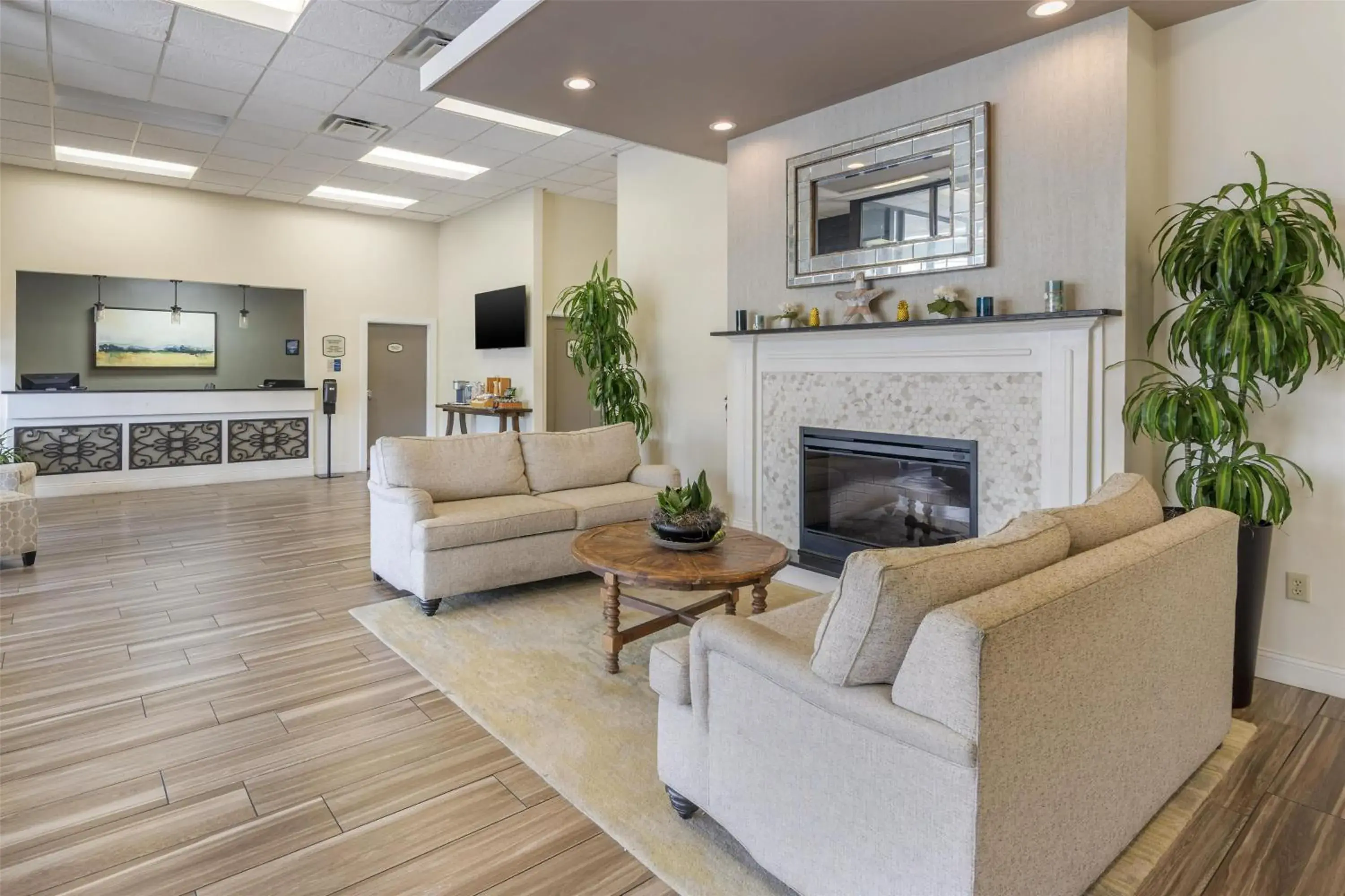 Lobby or reception in Best Western Charleston Inn Lobby or reception in Best Western Charleston Inn