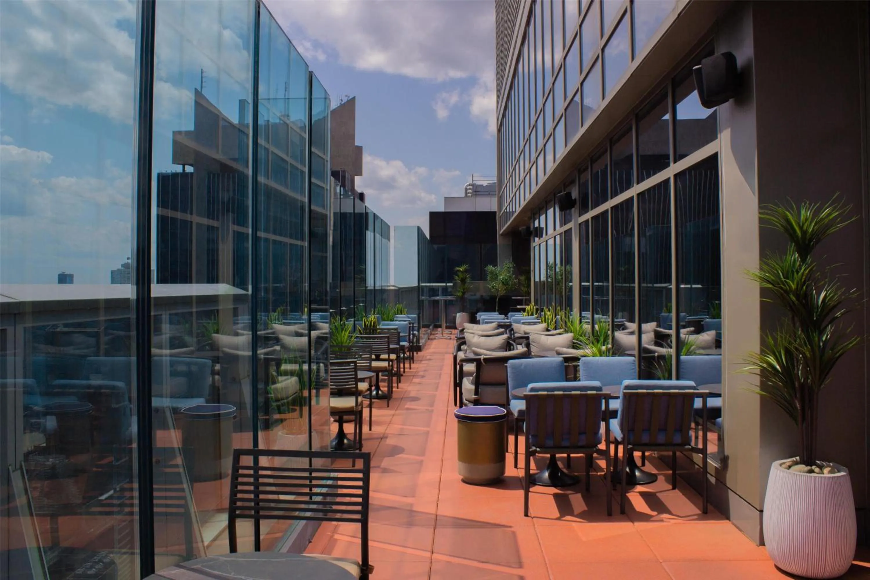 Lounge or bar in Hyatt Centric Times Square New York