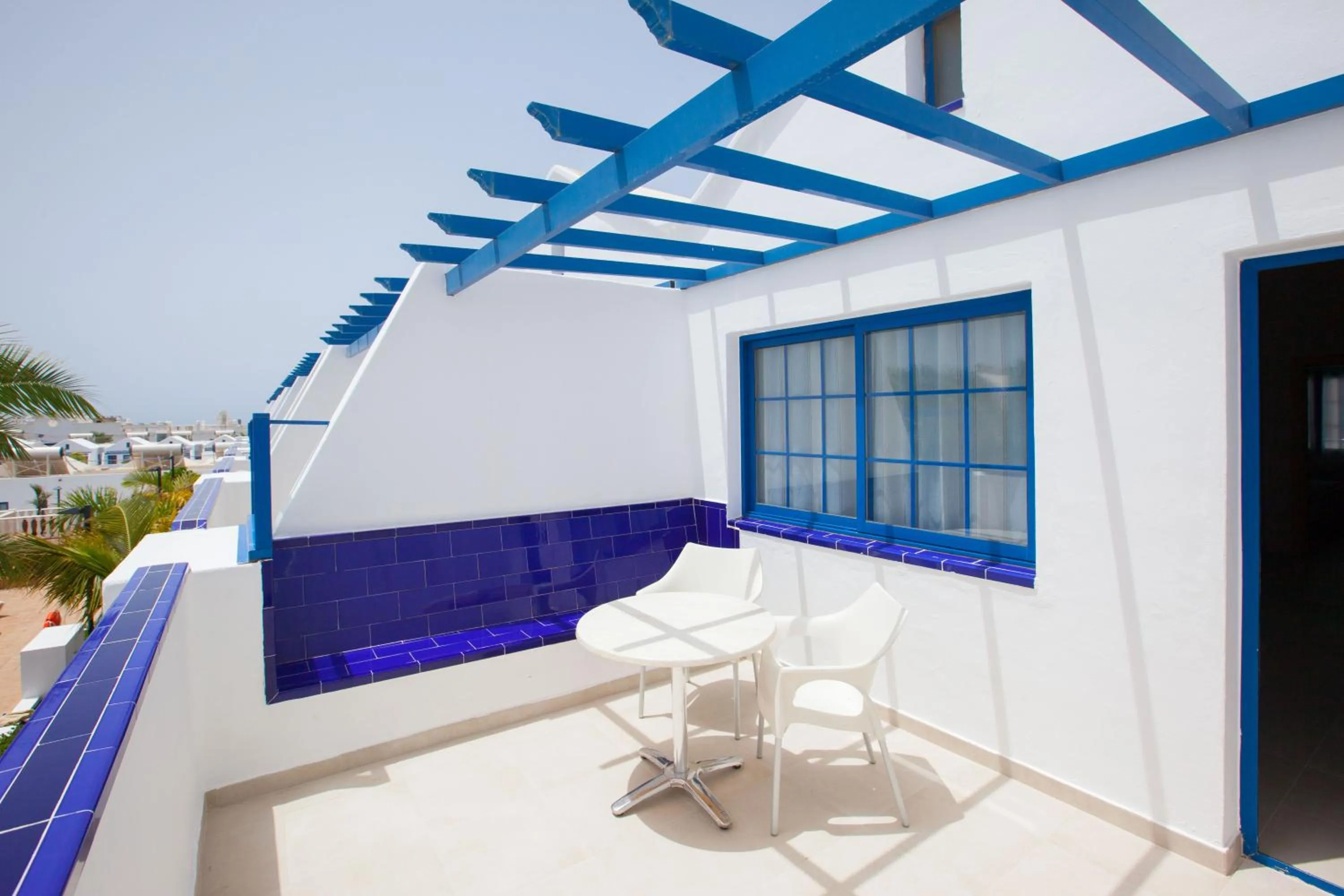 Balcony/Terrace in Grupotel Cinco Plazas