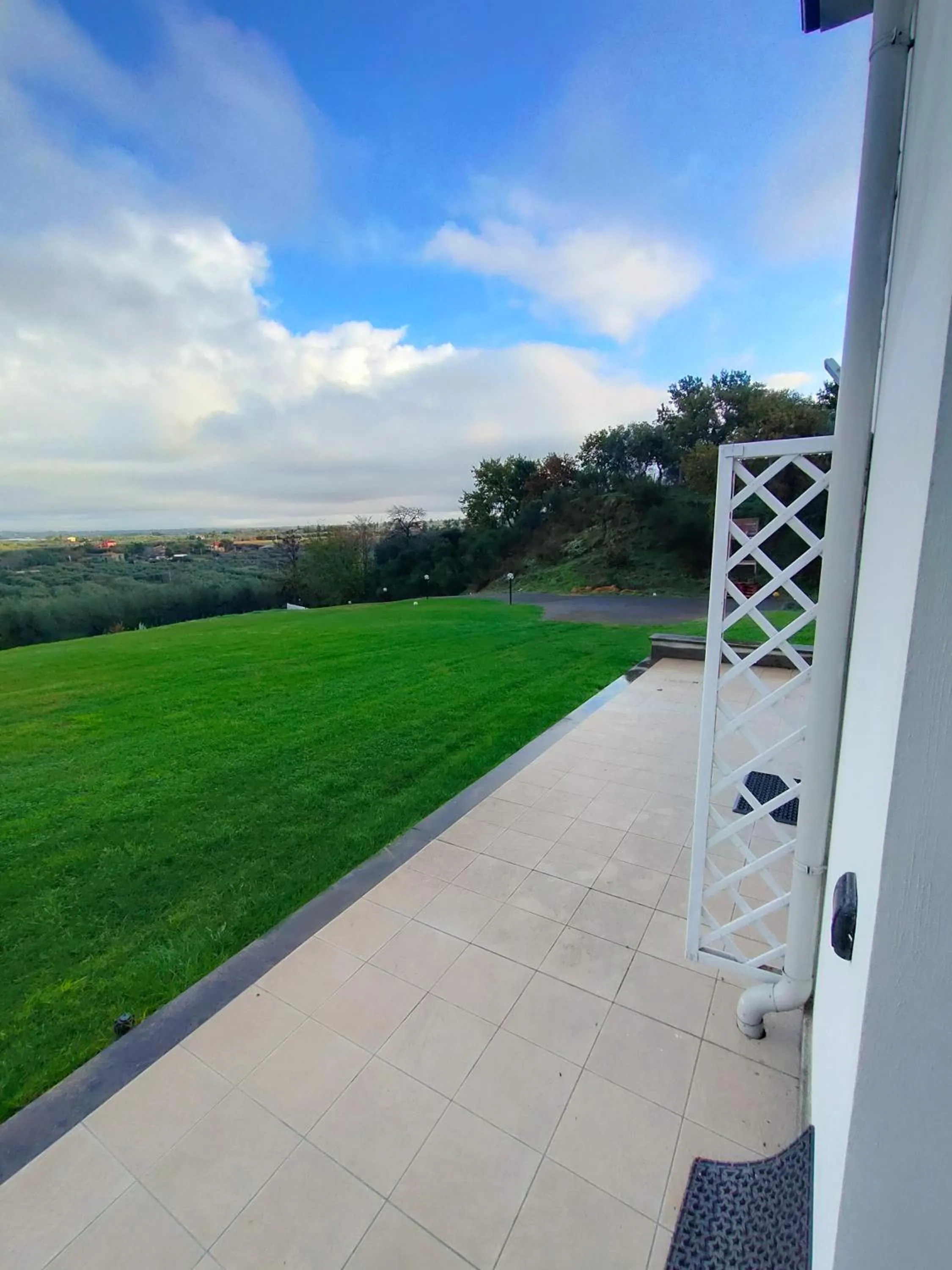 View (from property/room) in la staccionata bianca