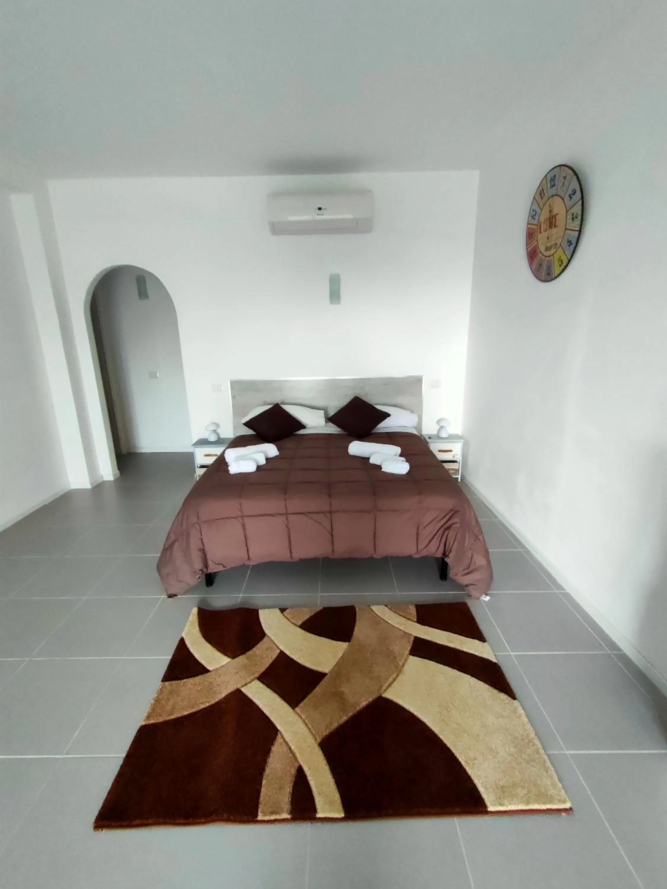 Bed in la staccionata bianca