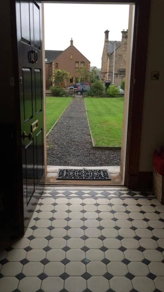 Moraybank Bed & Breakfast