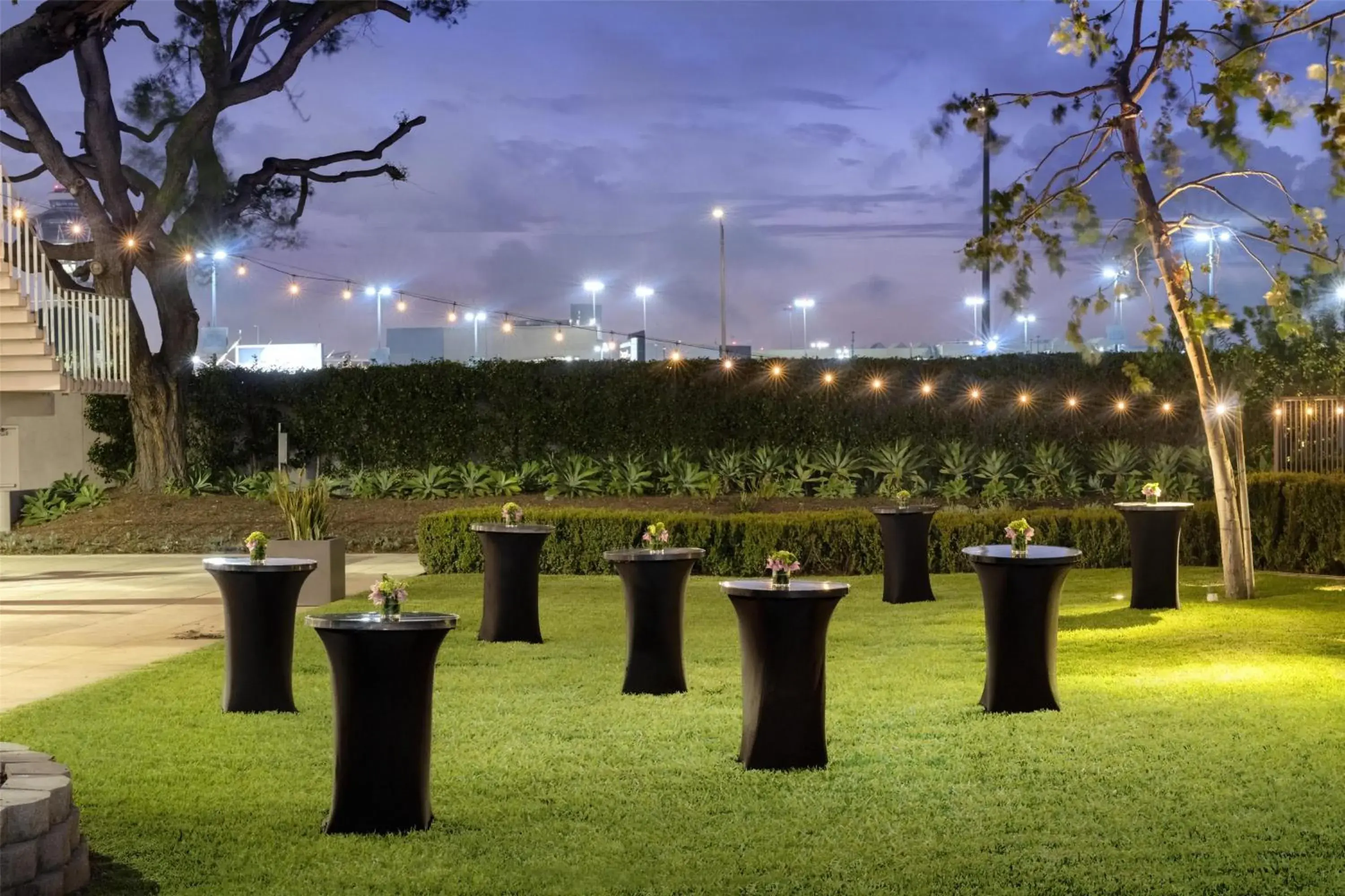 Fitness centre/facilities in Hyatt Regency Los Angeles International Airport Fitness centre/facilities in Hyatt Regency Los Angeles International Airport