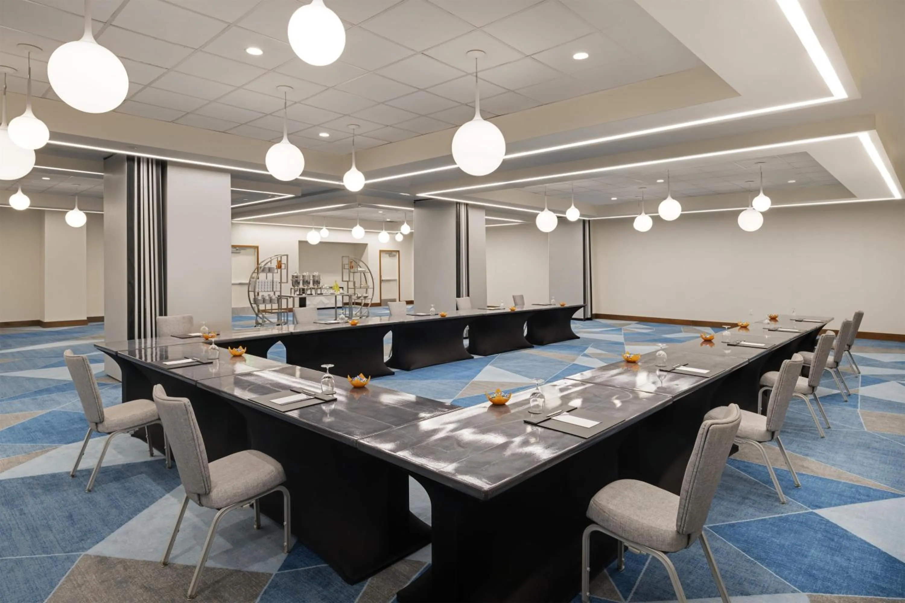 Meeting/conference room in Hyatt Regency Los Angeles International Airport