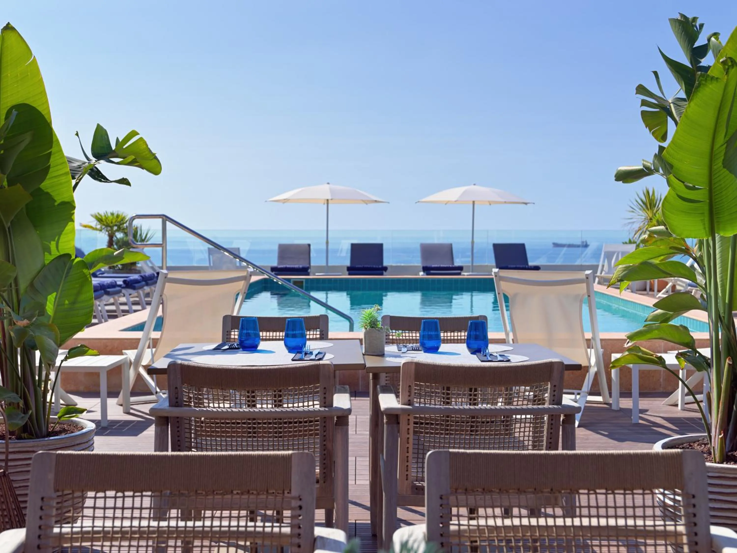 Restaurant/places to eat in H10 Imperial Tarraco 4 Sup