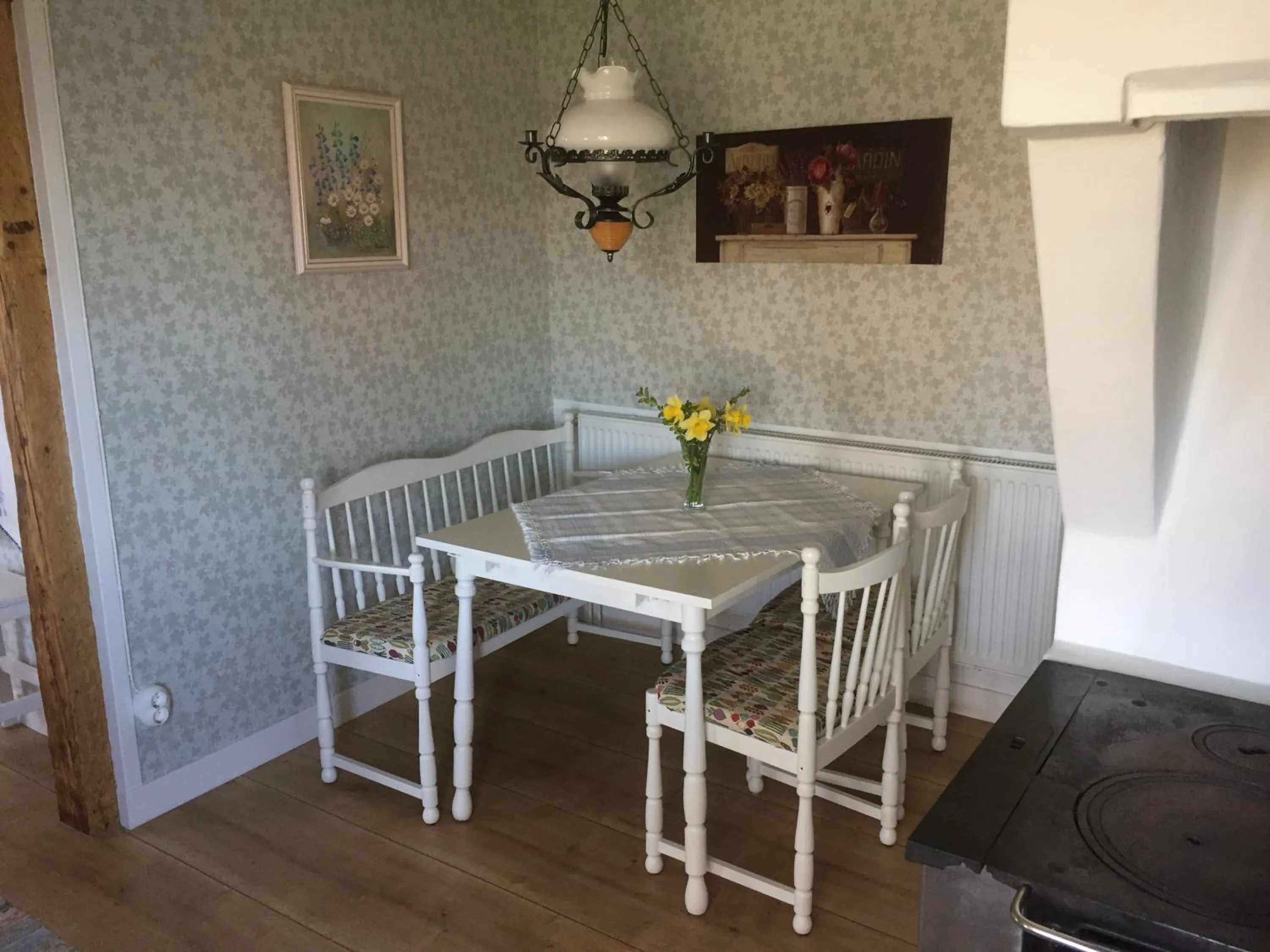 Kitchen or kitchenette in Stenbrottets lillstuga