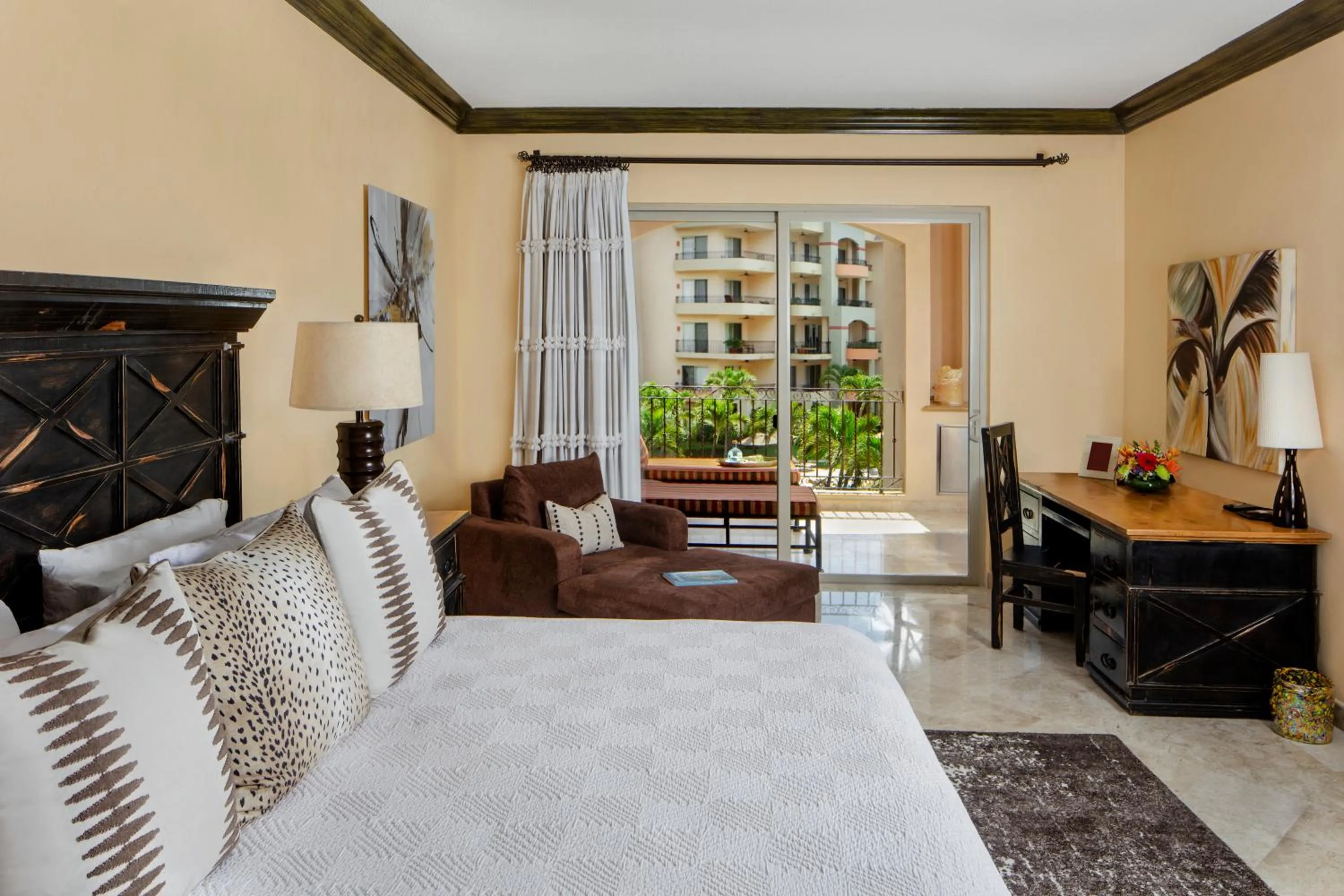 Bed in Cabo La Estancia