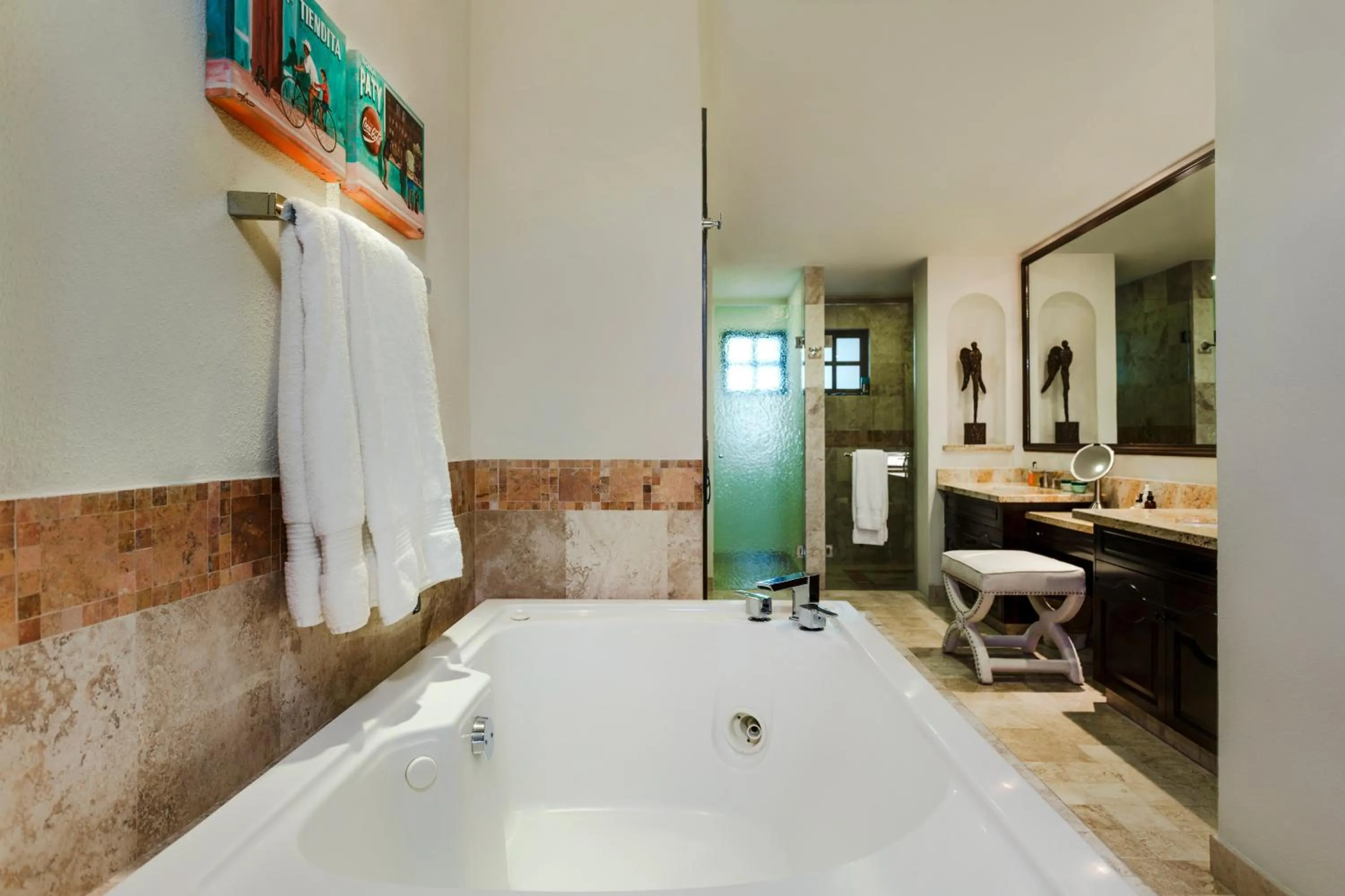 Hot Tub in Cabo La Estancia