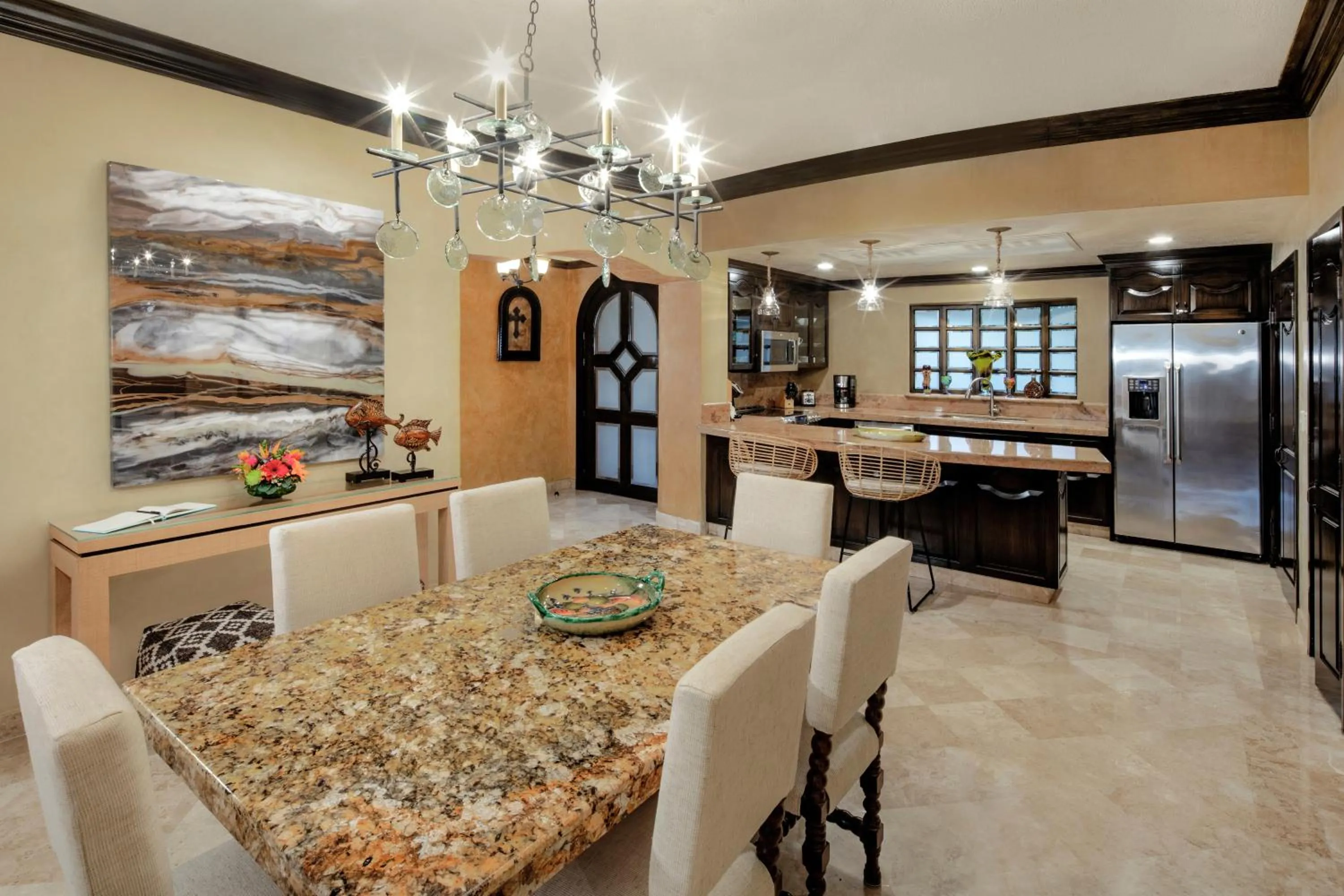 Dining area in Cabo La Estancia