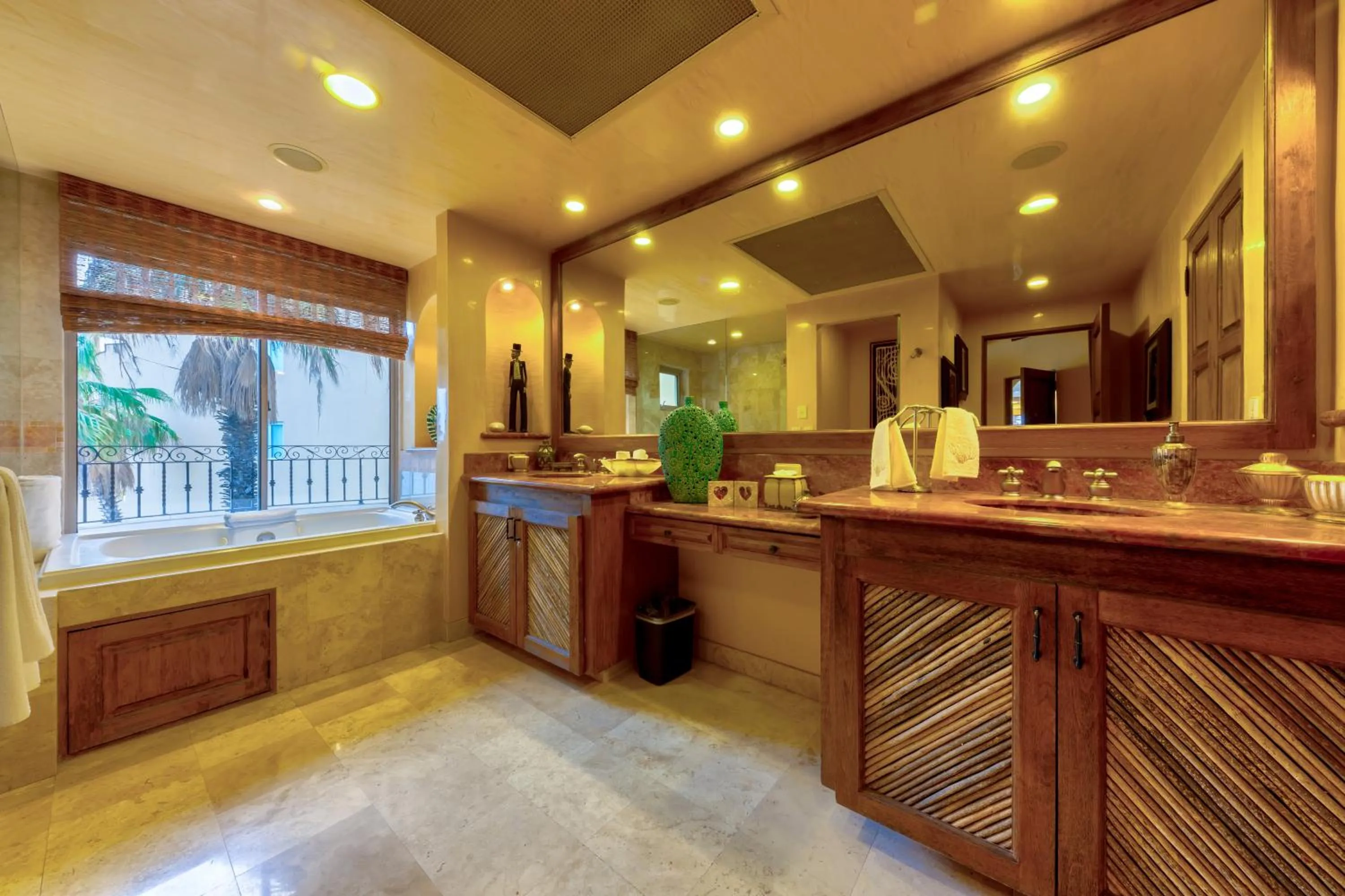 Hot Tub in Cabo La Estancia