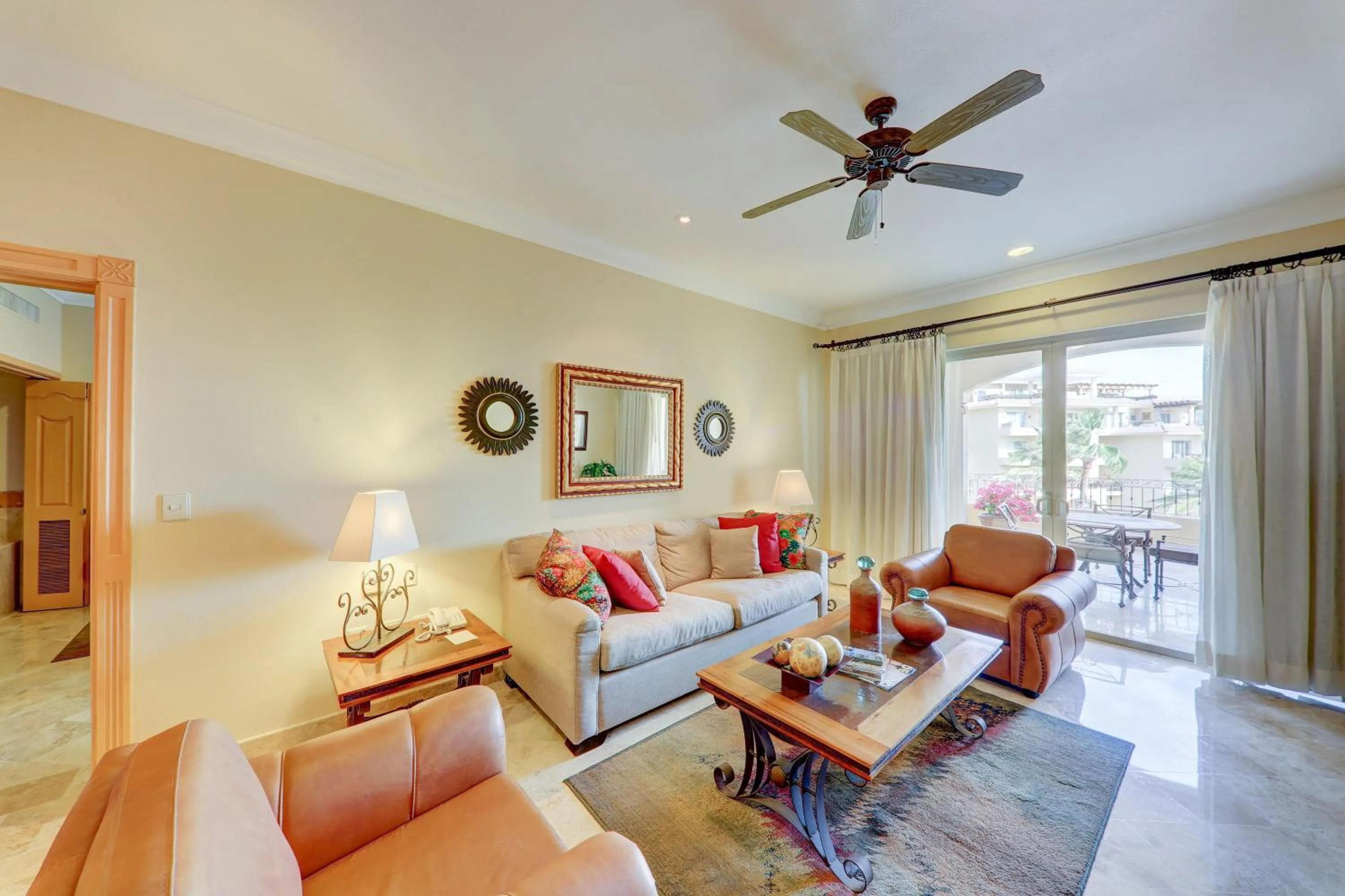 Living room in Cabo La Estancia