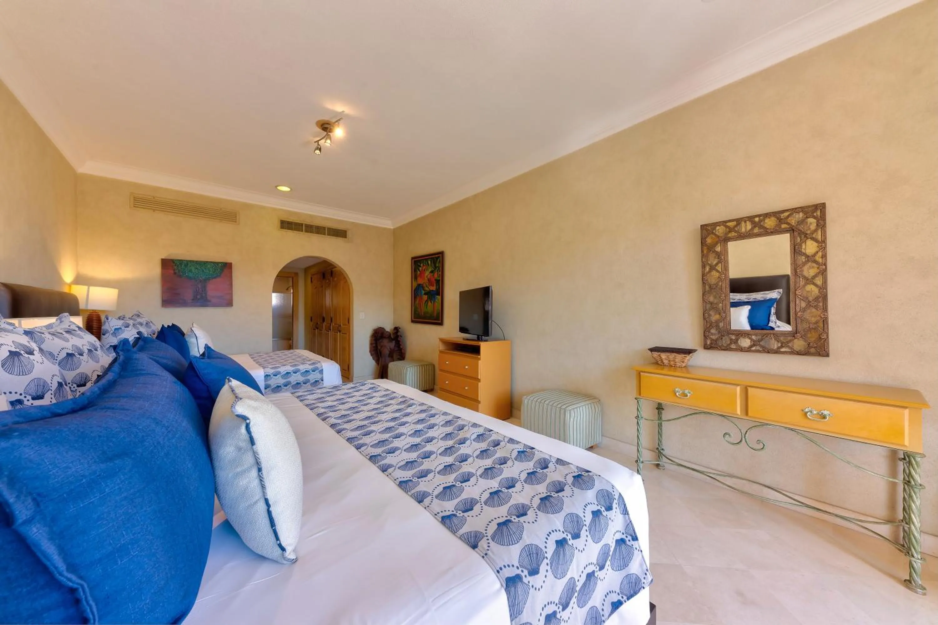 Bed in Cabo La Estancia