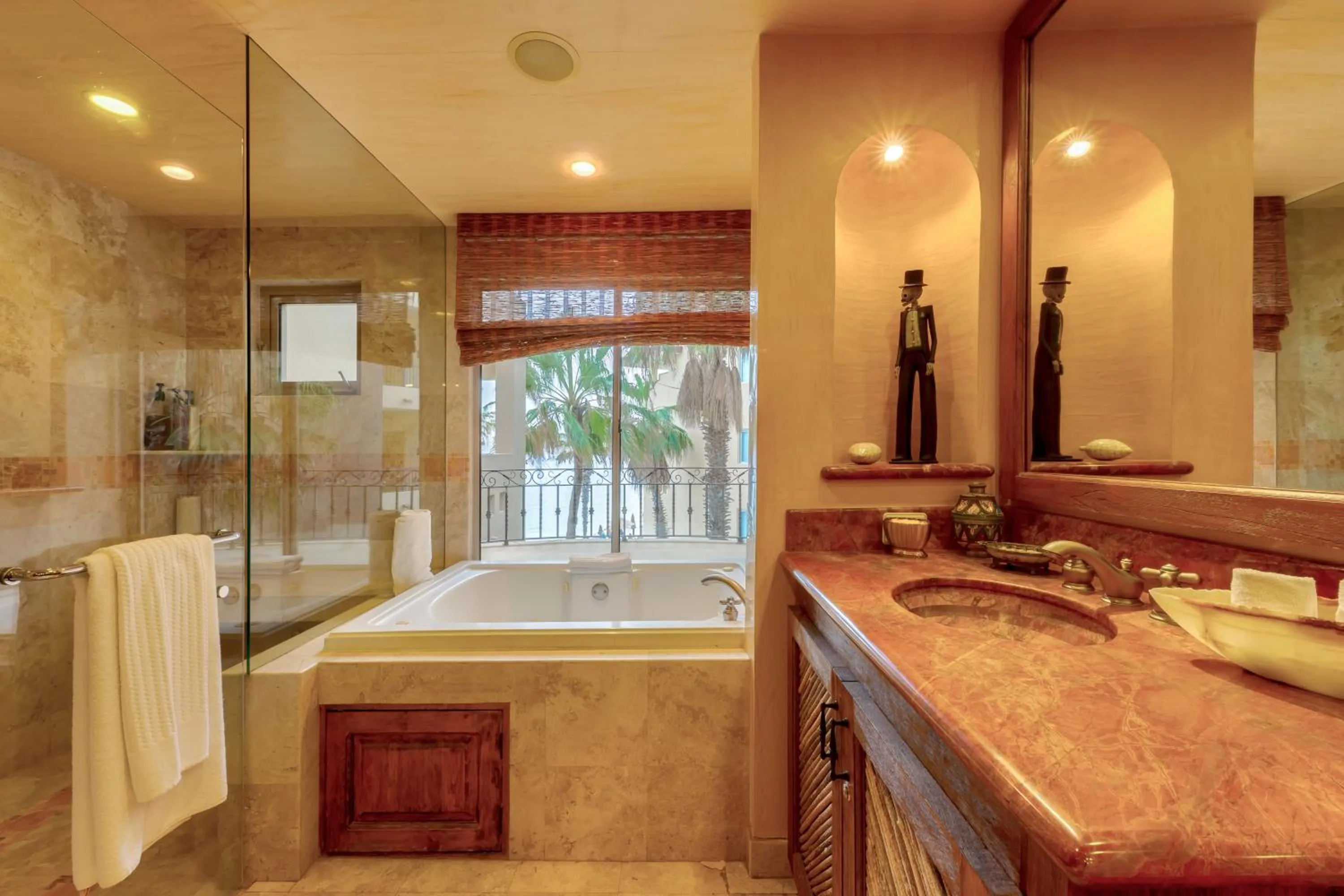 Hot Tub in Cabo La Estancia