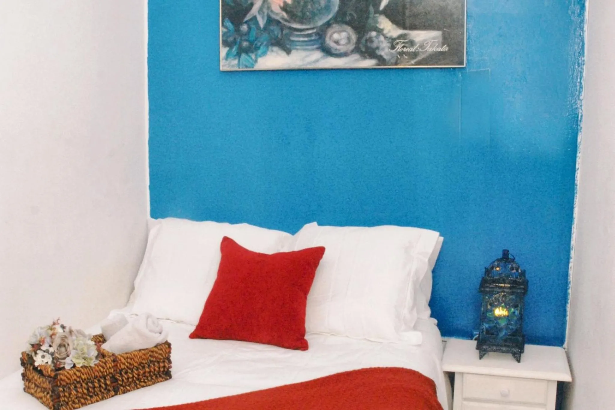 Bed in Bright Apartment in Sitges + Balcony