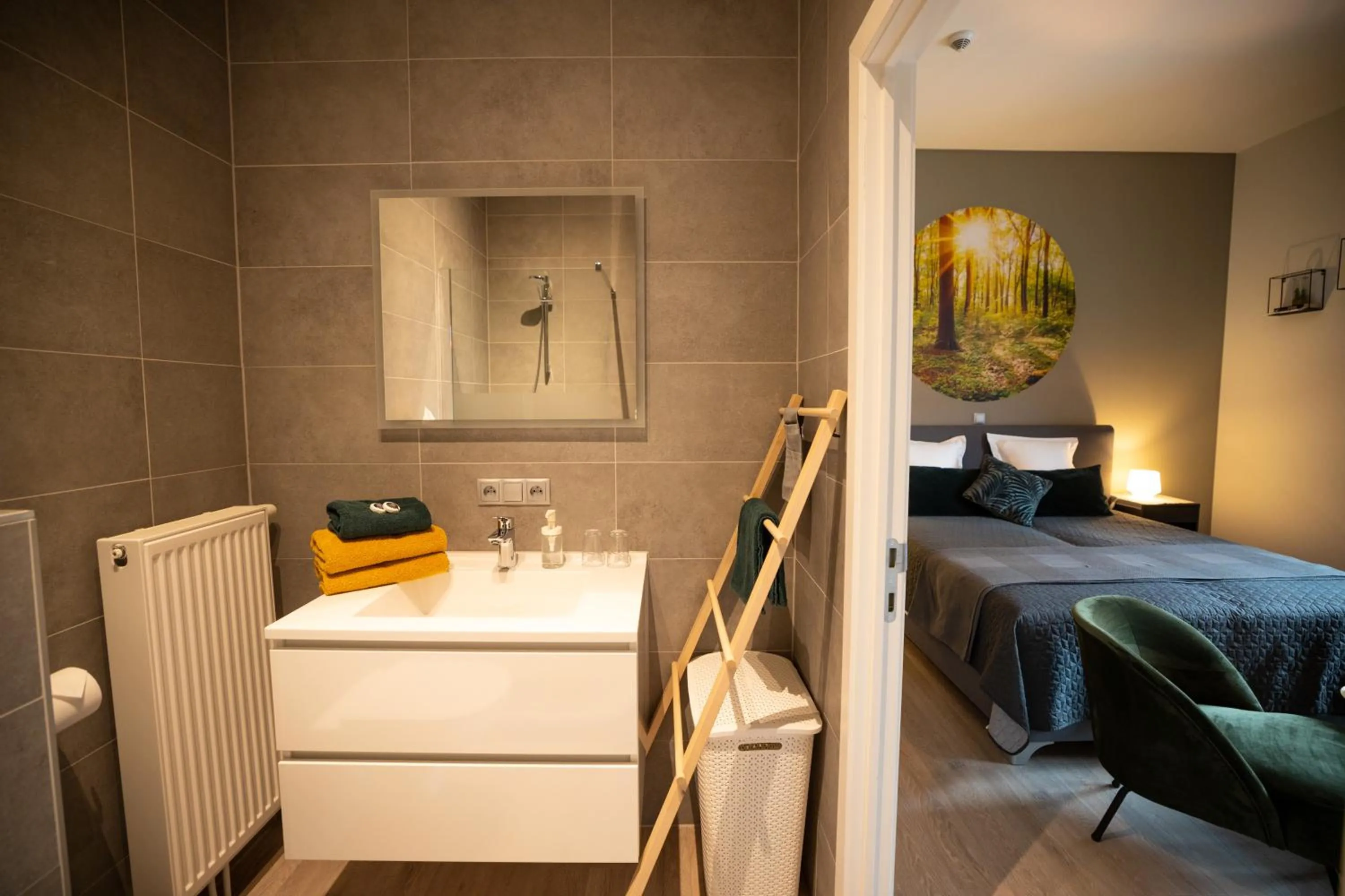 Bathroom, Bed in B&B Gaudium XII