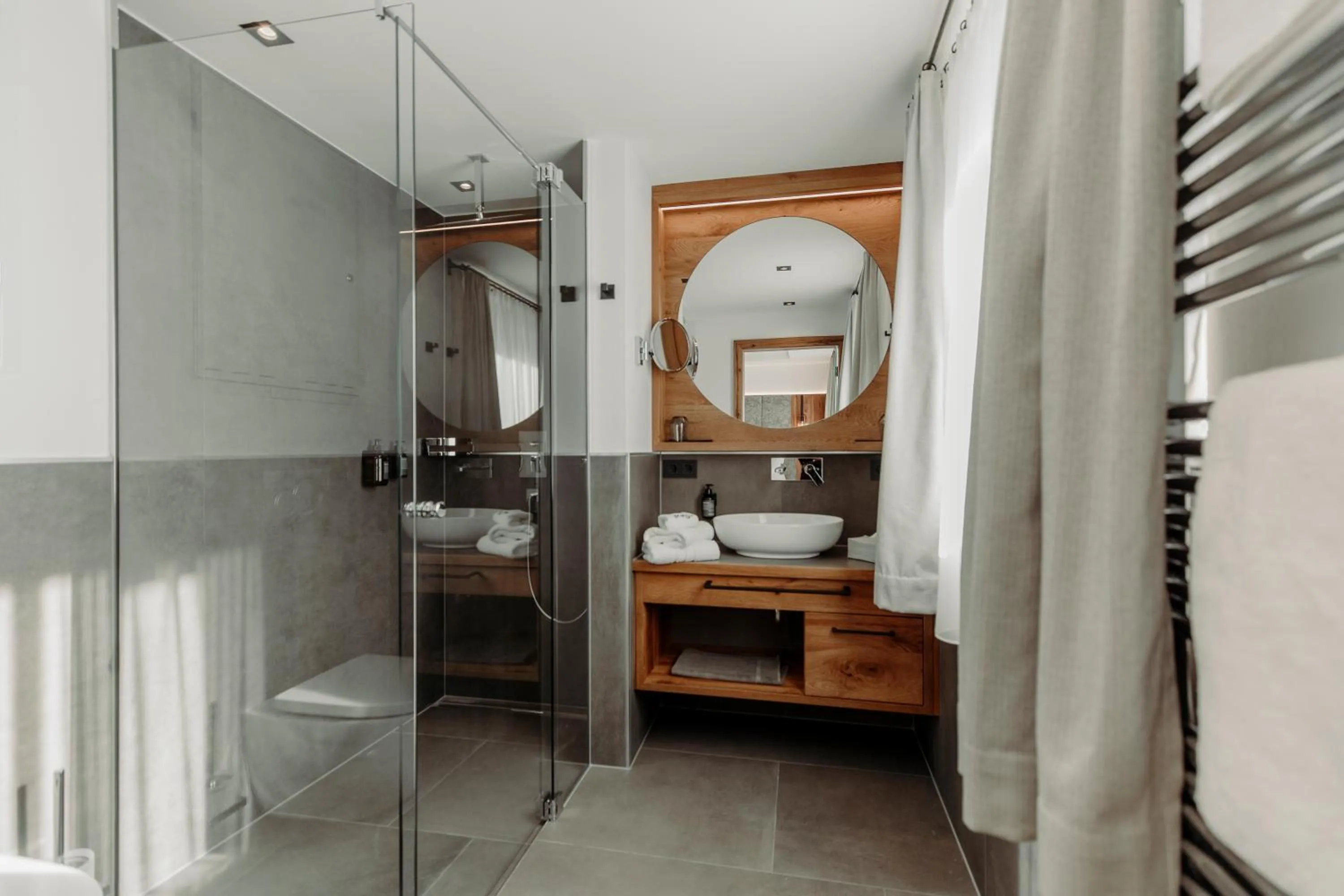 Shower in PoSt Boutique Apartments