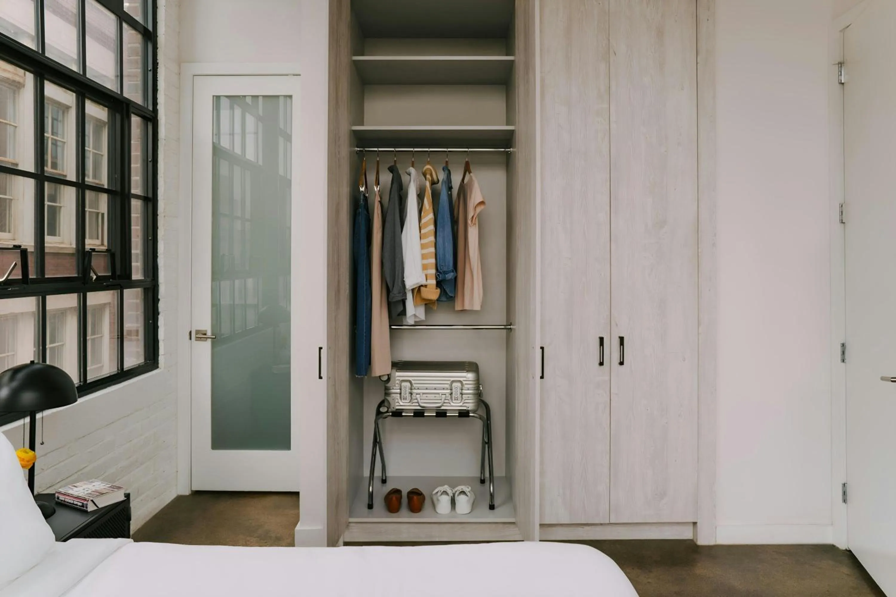 Bedroom, Bed in Sonder by Marriott Bonvoy The Heid Apartments Loft District