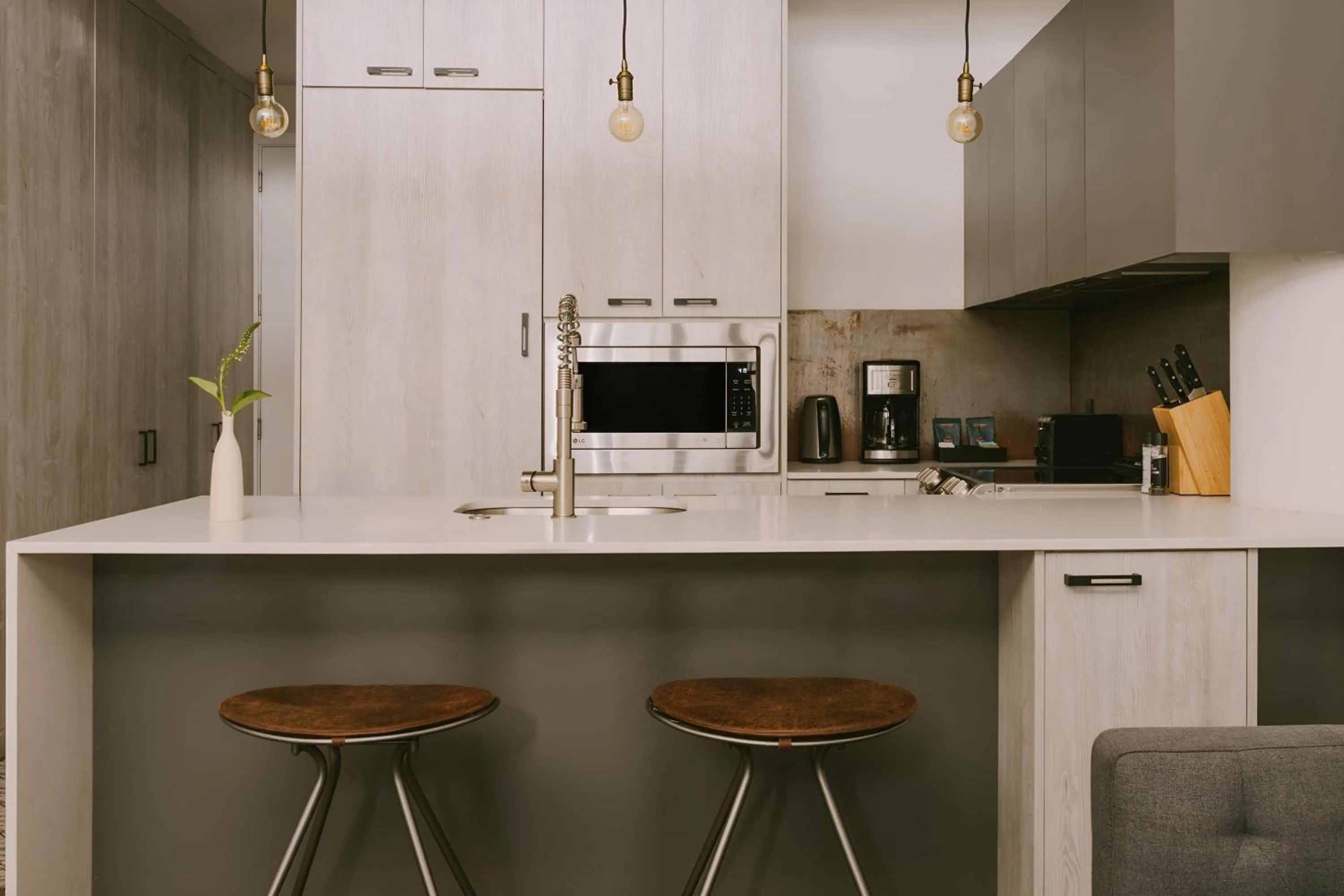 Kitchen or kitchenette in The Heid Lofts by Reside, a Wyndham Residence