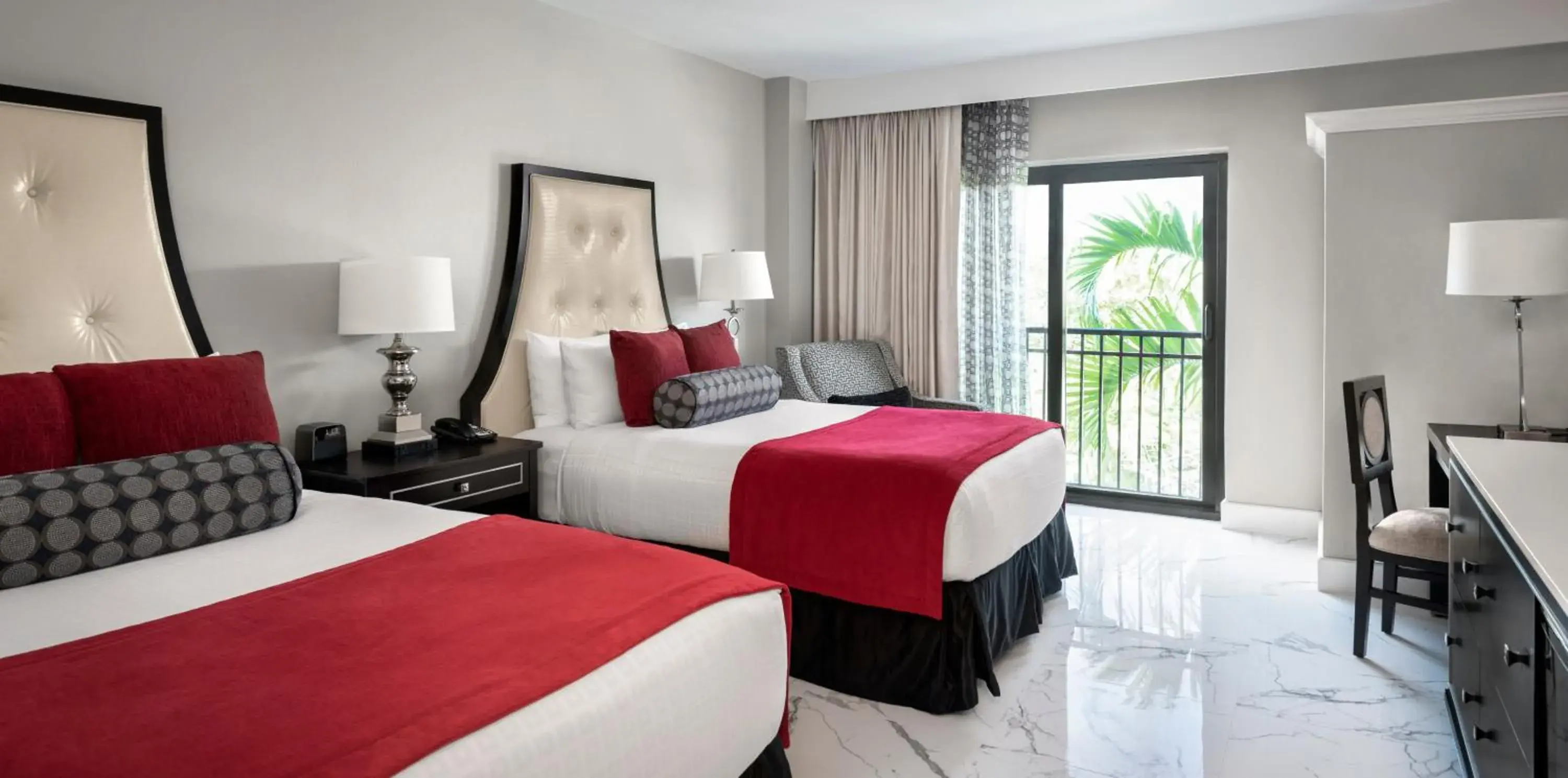 Deluxe Double Room in Inn On Fifth Deluxe Double Room in Inn On Fifth