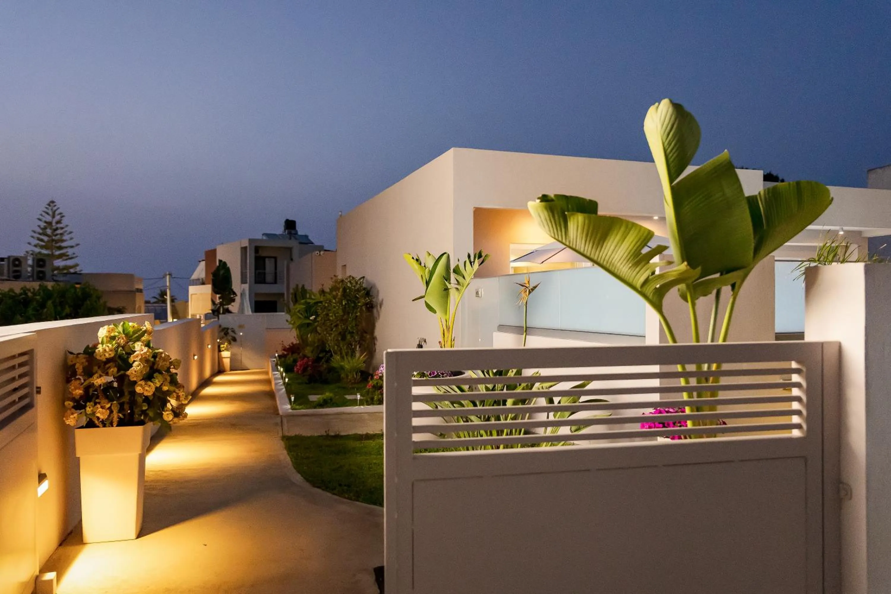 Property building in Sarpidon Suites