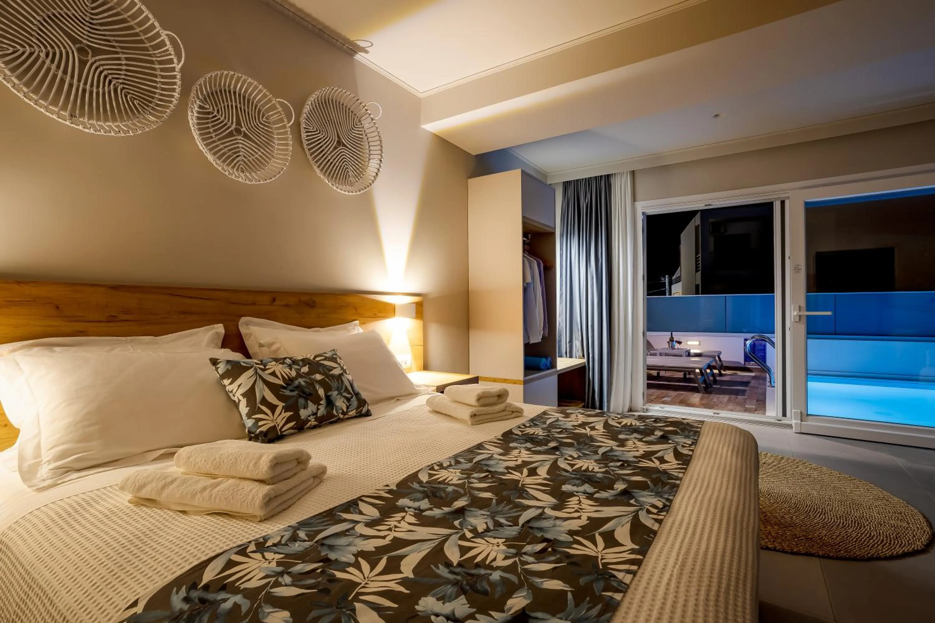 Night, Bed in Sarpidon Suites