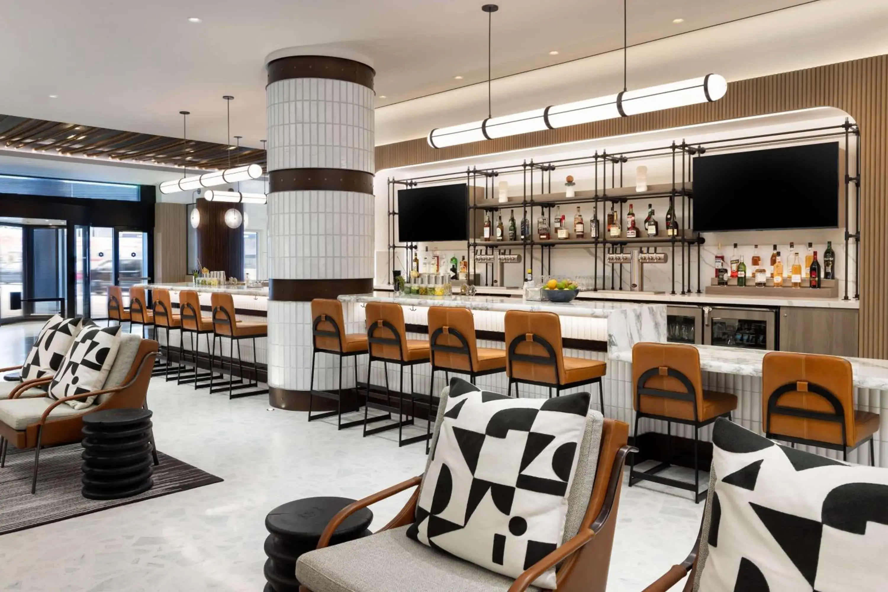 Lounge or bar in Hyatt Regency San Francisco Downtown SOMA Lounge or bar in Hyatt Regency San Francisco Downtown SOMA