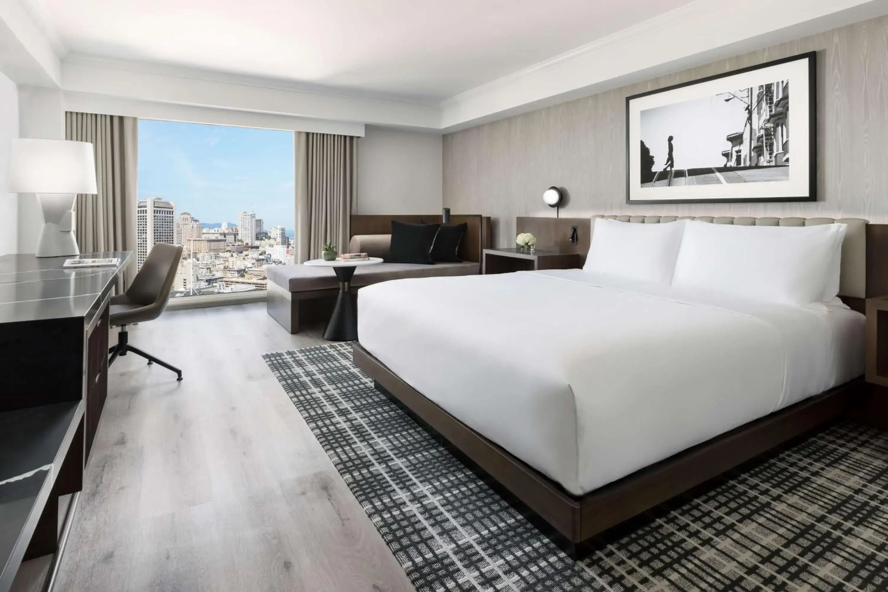 Bedroom, Bed in Hyatt Regency San Francisco Downtown SOMA Bedroom, Bed in Hyatt Regency San Francisco Downtown SOMA