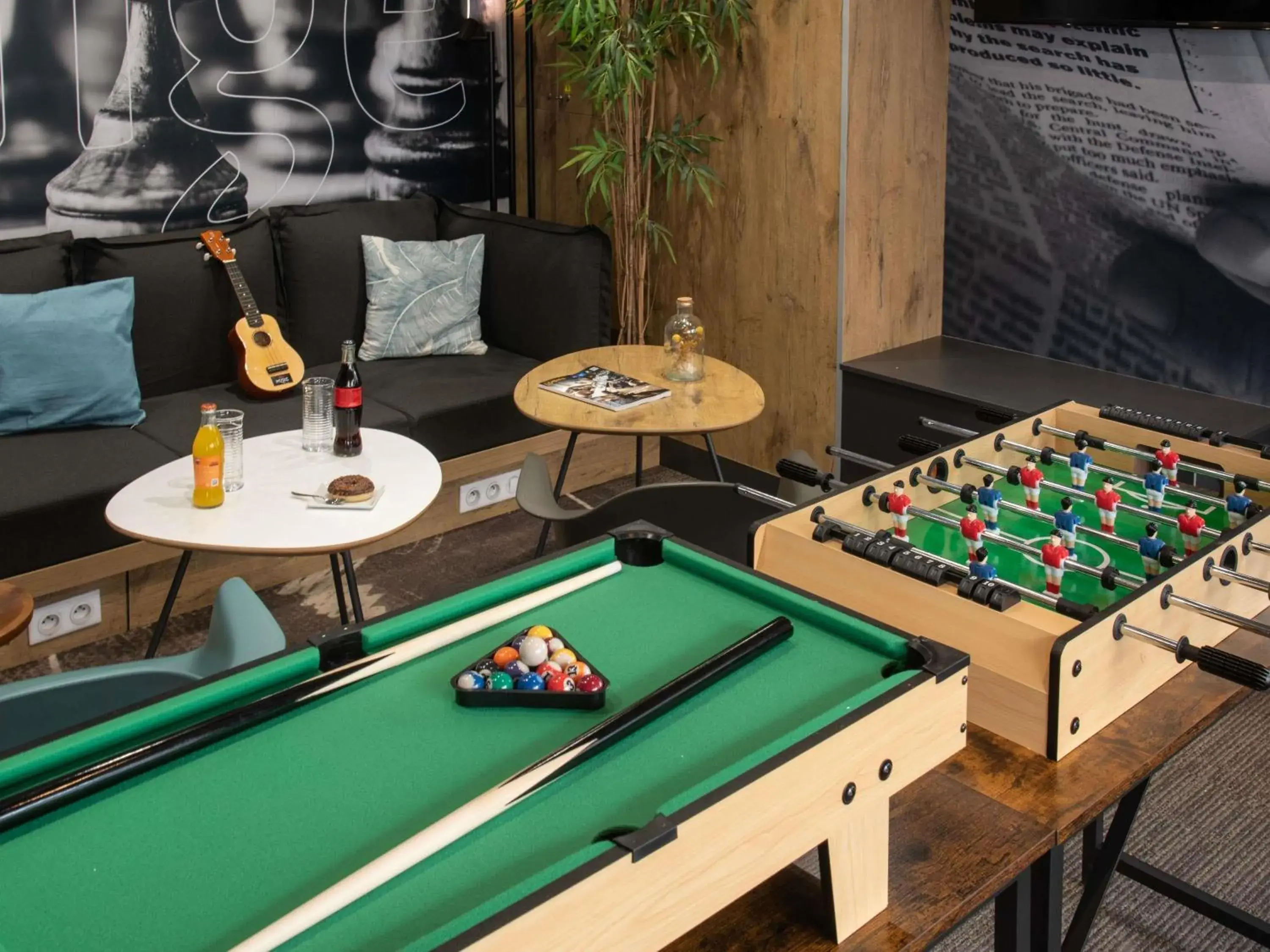 Lounge or bar in ibis Cannes Centre Lounge or bar in ibis Cannes Centre