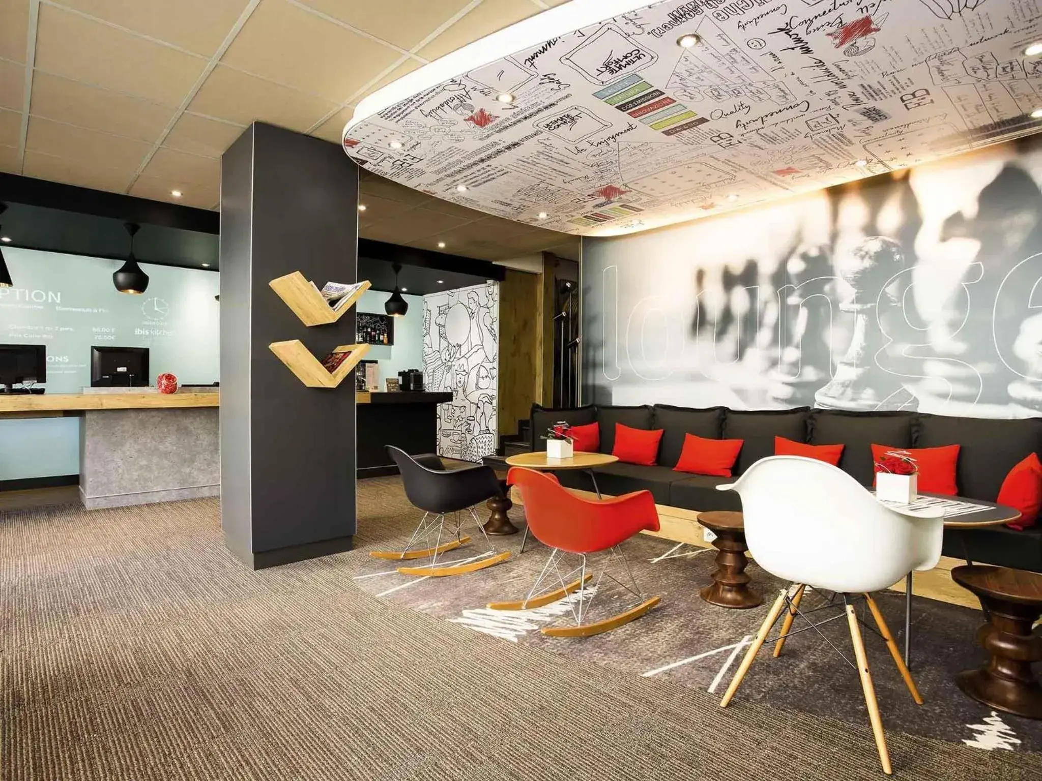 Lounge or bar in ibis Cannes Centre Lounge or bar in ibis Cannes Centre