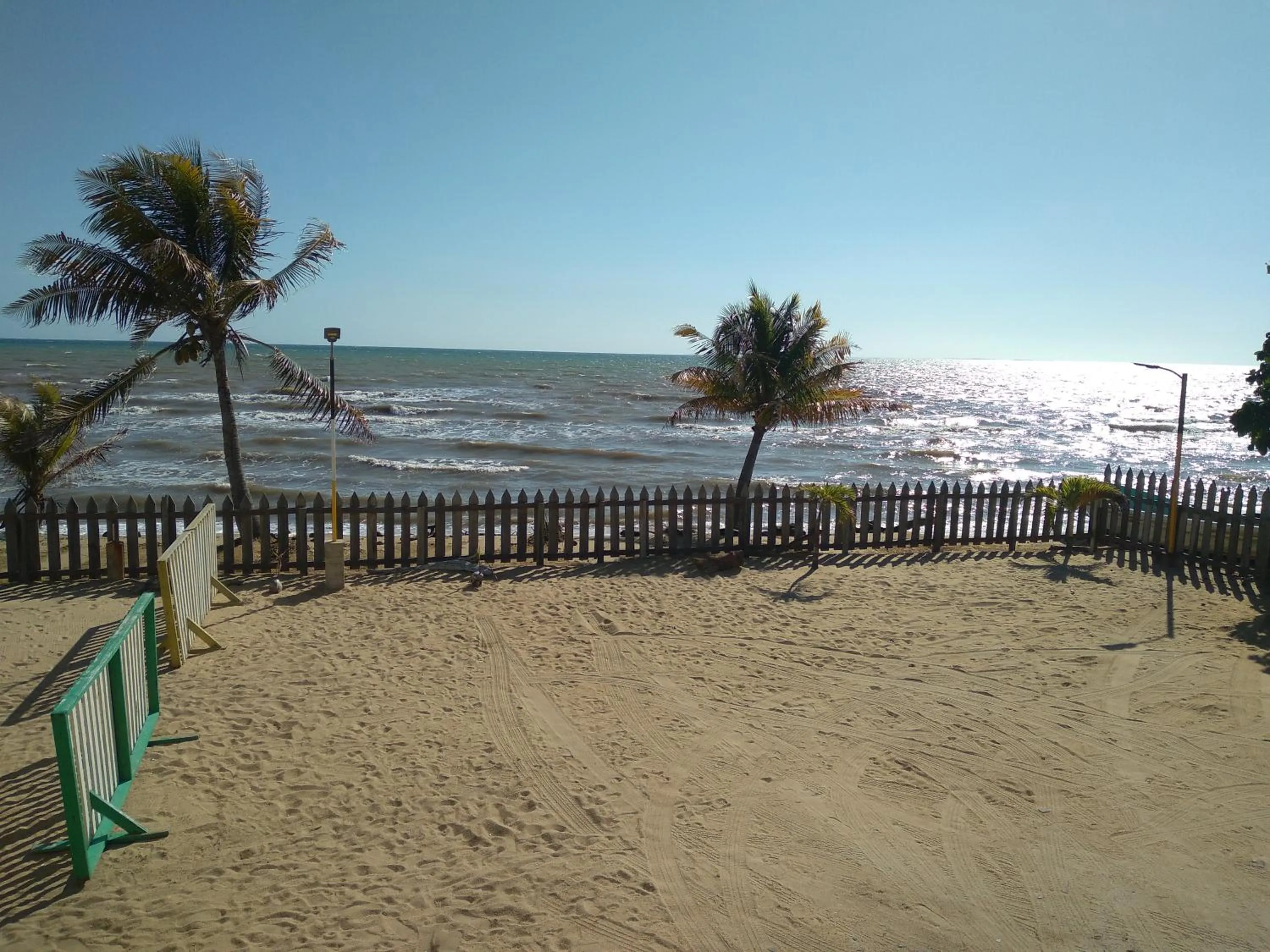 Beach in Pal's on the beach - Dangriga, Belize