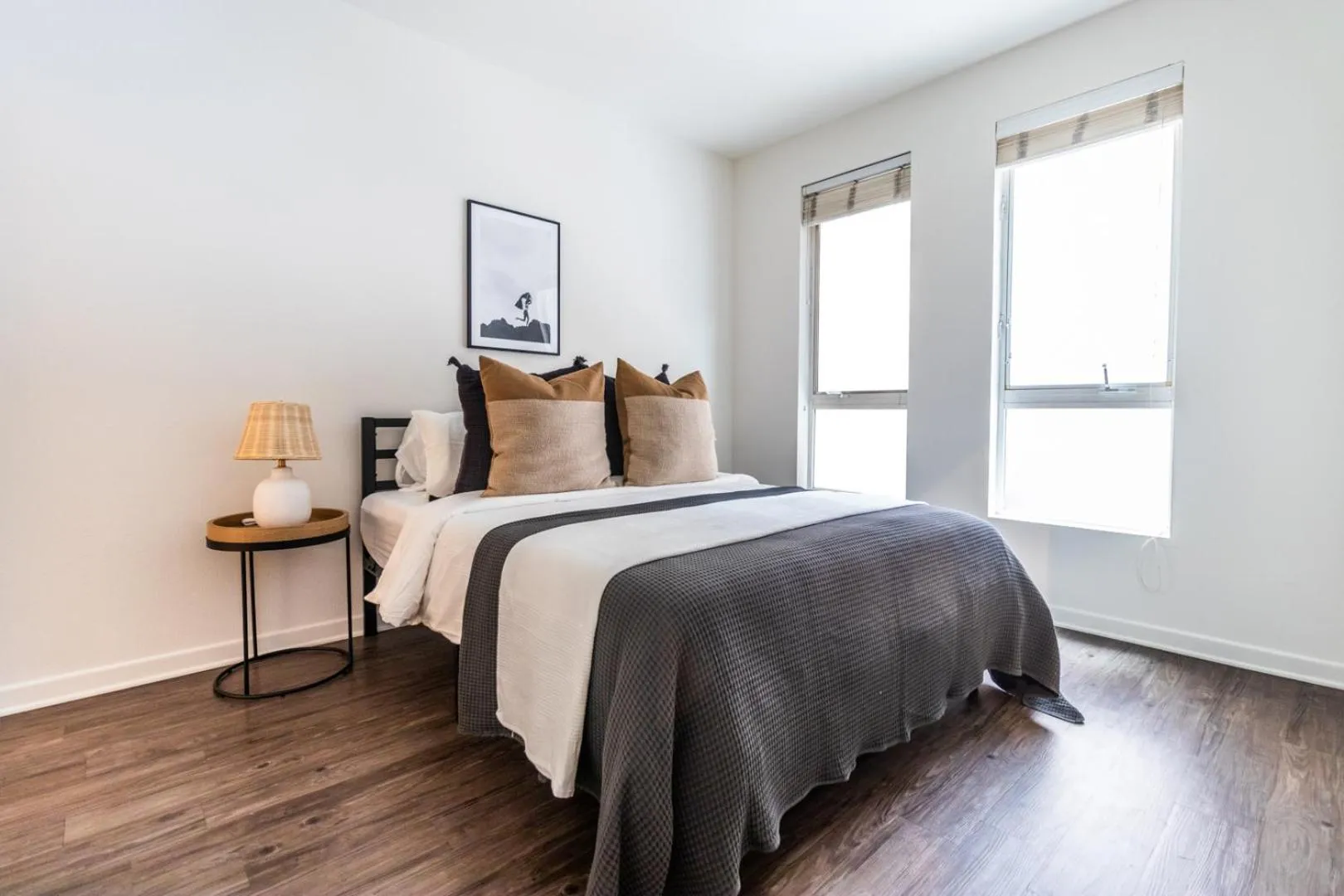 Bedroom, Bed in 2BD 2BTH Condo 10 Min Walk to Santa Monica Beach